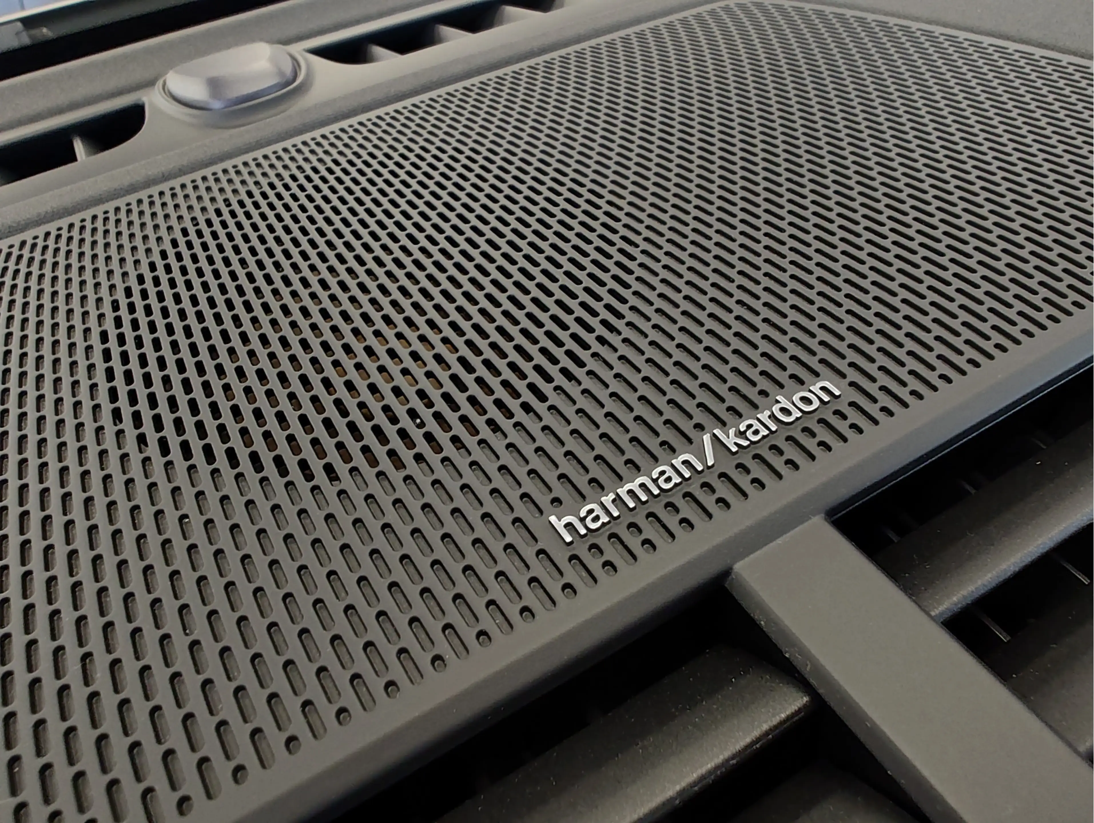 Polestar 2 LONG RANGE DUAL MOTOR LAUNCH 78KWH PERFORMANCE | 4 — photo 30