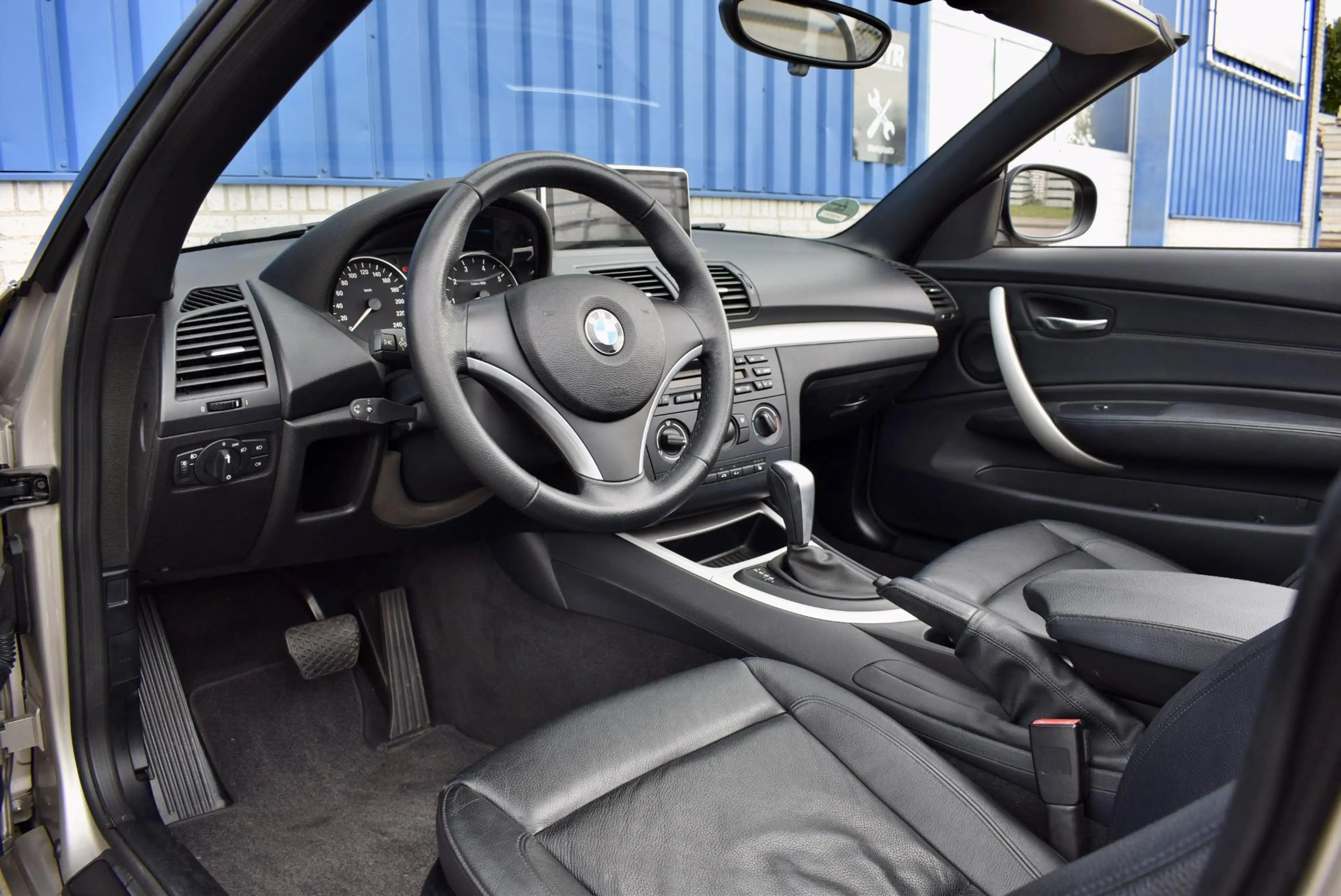 BMW 118 1-serie Cabrio 118i — photo 10