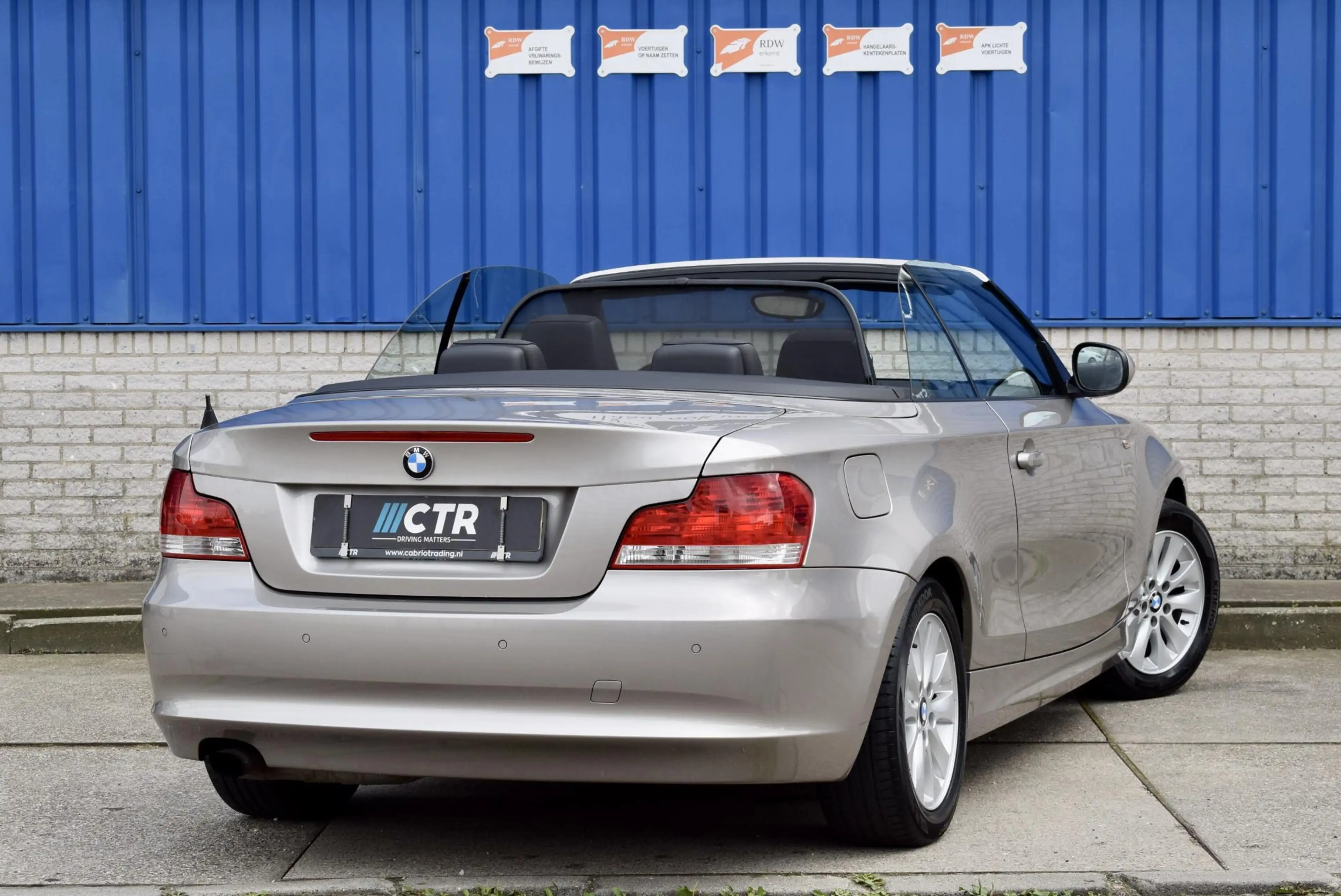 BMW 118 1-serie Cabrio 118i — photo 4