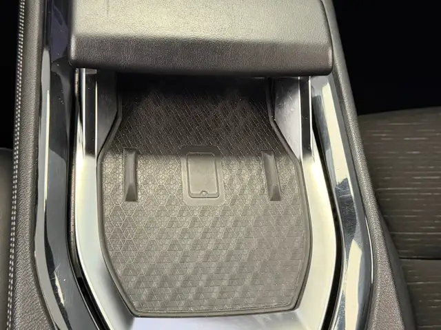 Renault Austral view 28
