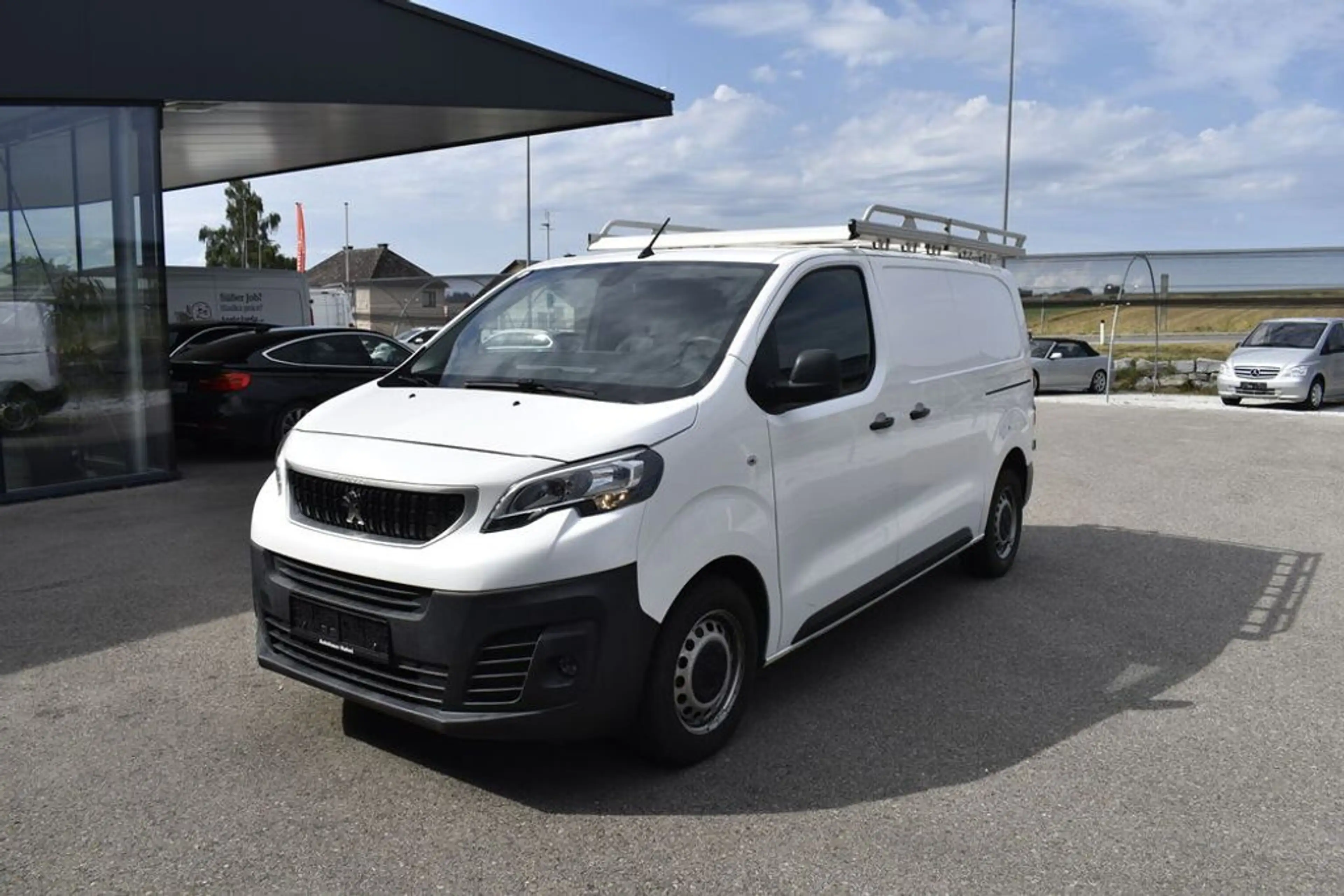 Peugeot Expert Premium L2 — photo 3