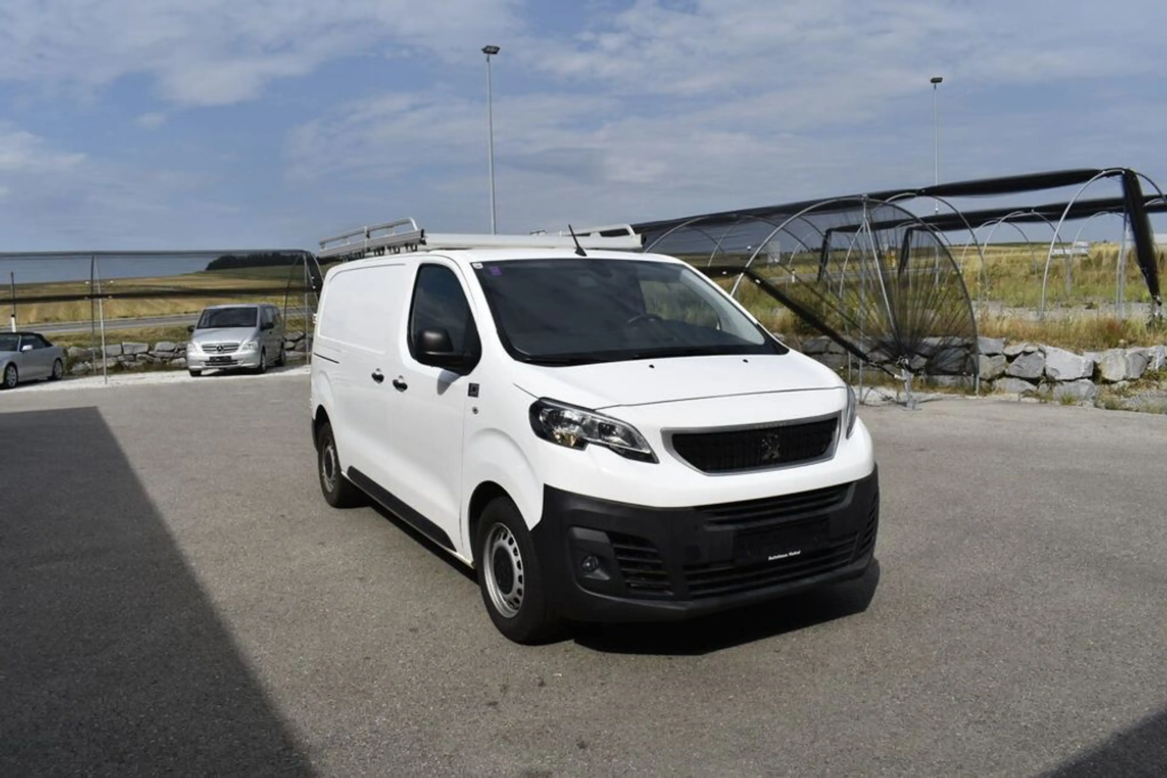 Peugeot Expert Premium L2 — photo 9