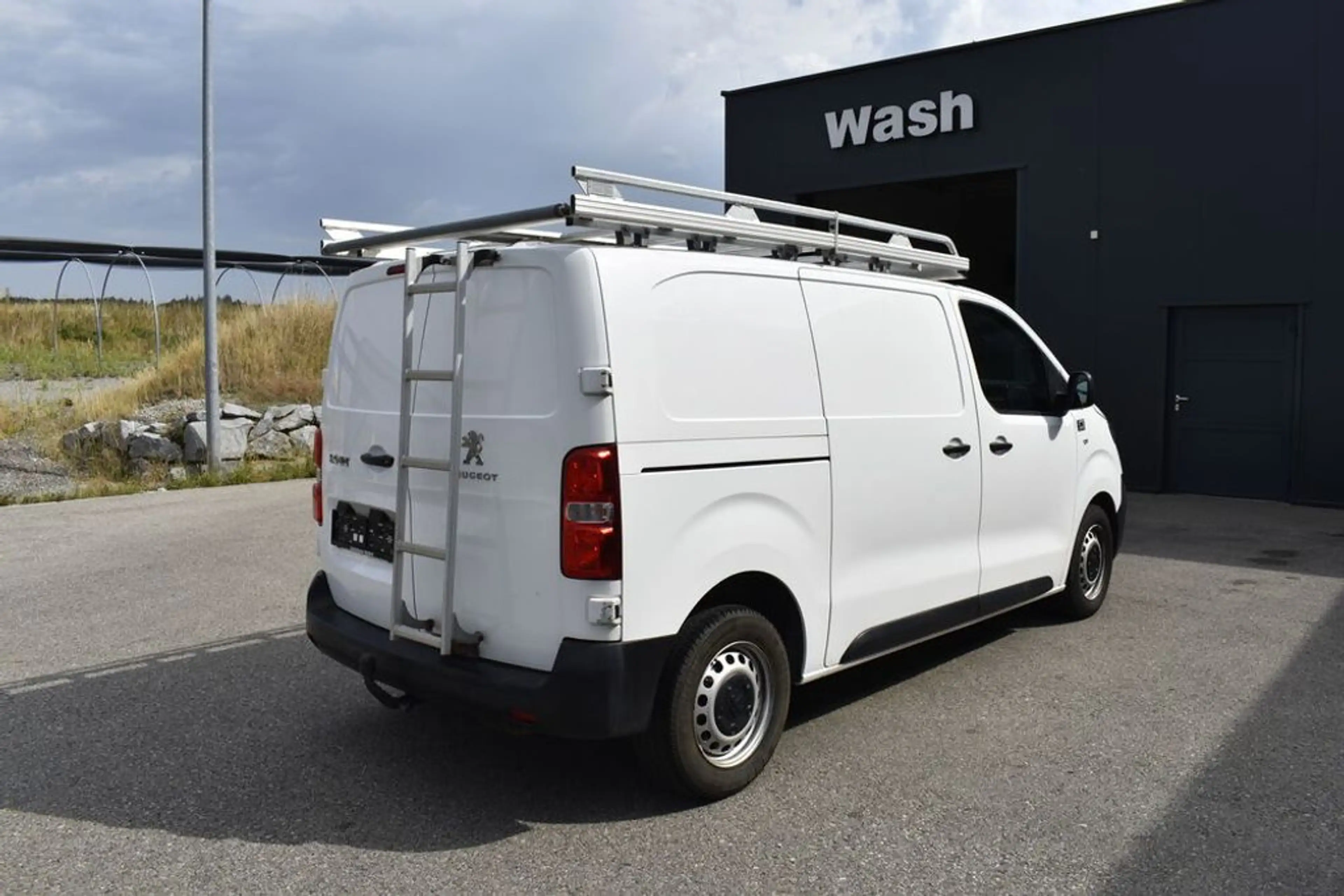 Peugeot Expert Premium L2 — photo 7