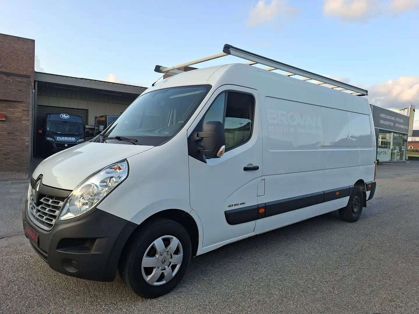 Renault Master Master ENERGY dCi 170 L2H2 Wit - 2