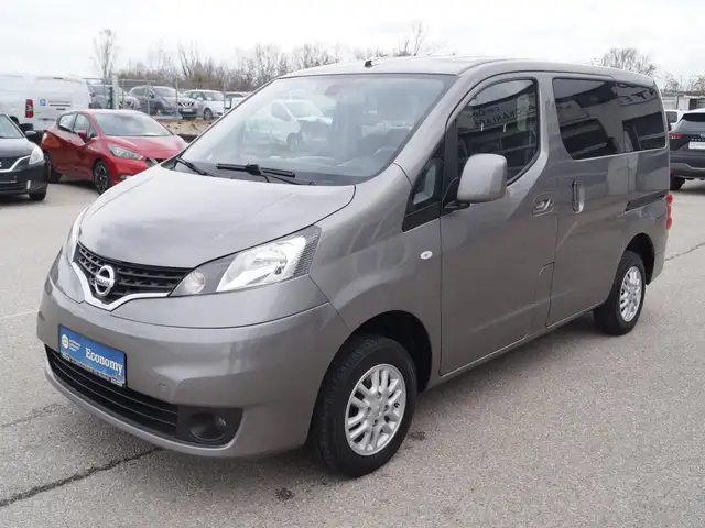 Nissan NV200 Evalia 7 Sitze