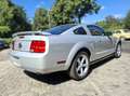 Ford Mustang 4.0 - V6 - 5 Gang Silber - thumbnail 4