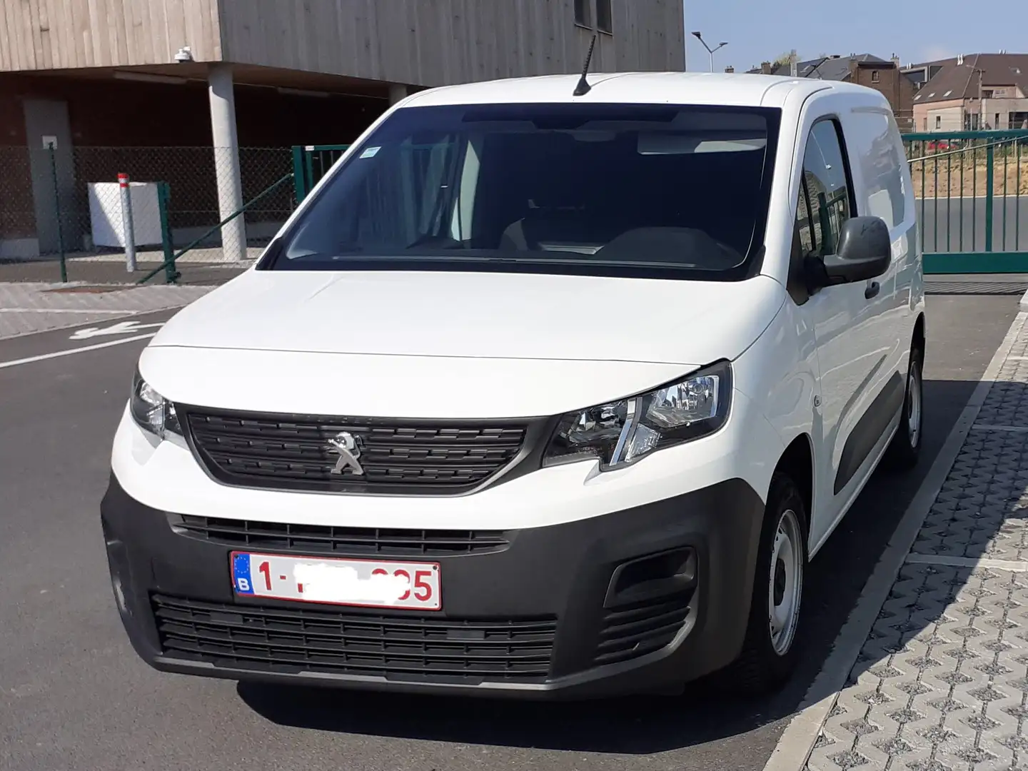 Peugeot Partner 1.6 BlueHDi L1 STD Light Pro S/S Blanc - 1