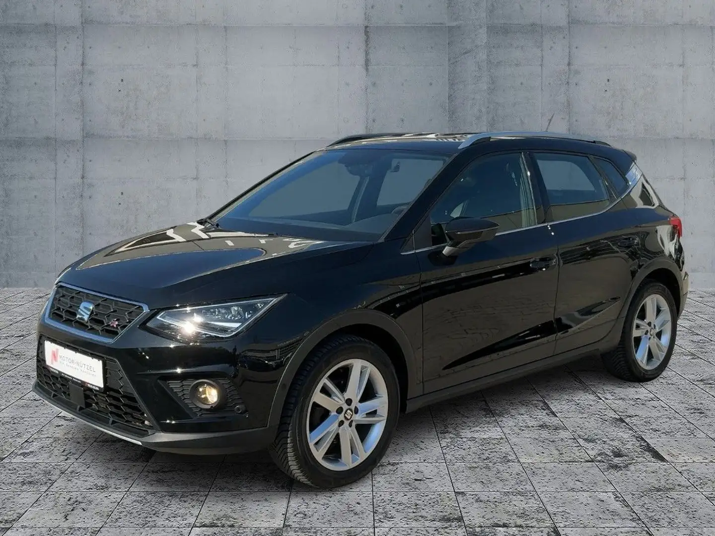 SEAT Arona 1.5TSI DSG FR-LINE LED+NAV+ACC+SHZ+RFK+AHK Schwarz - 2