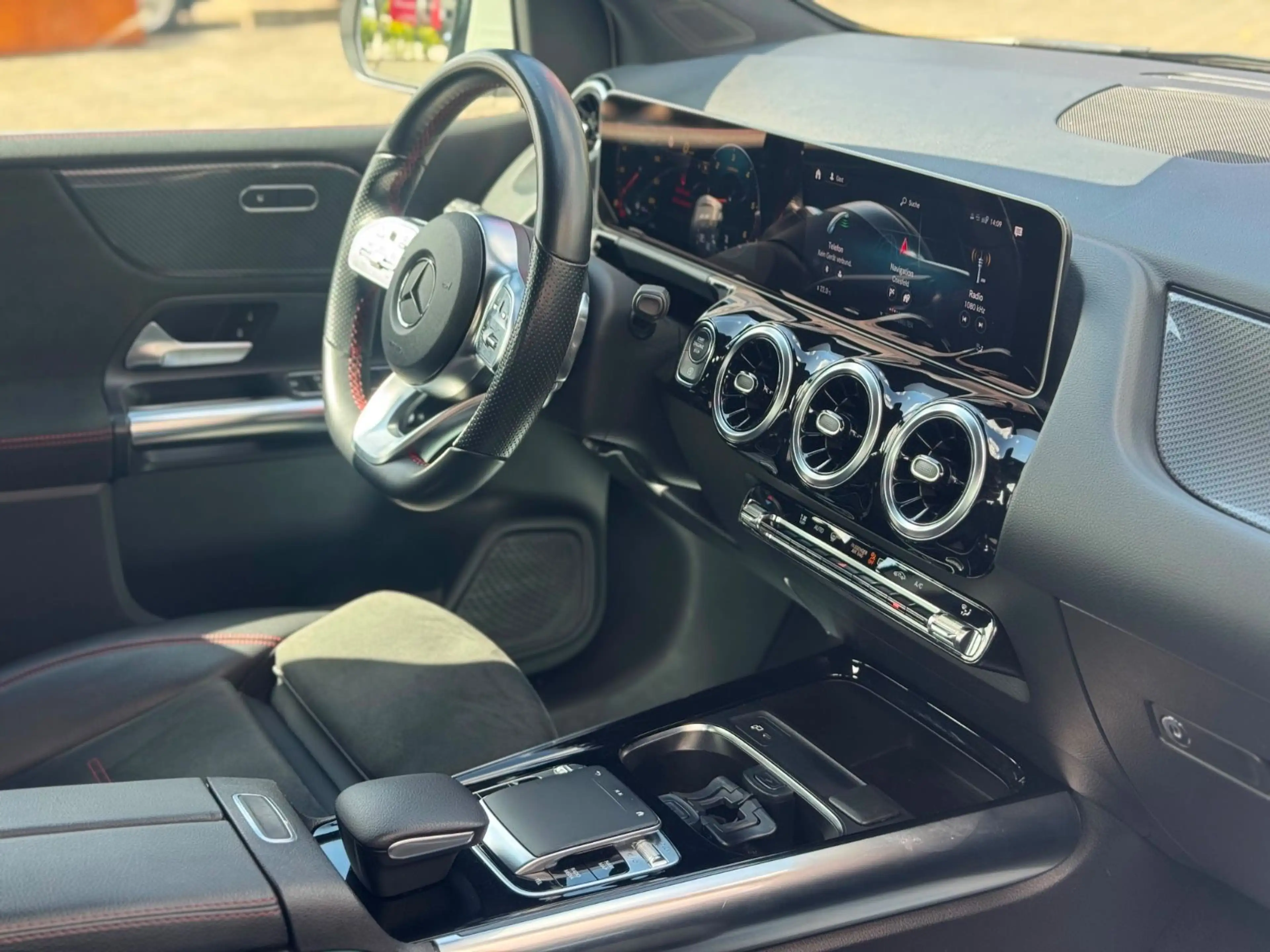 Mercedes-Benz B 200 B Automatik Garantie AMG Paket — photo 12