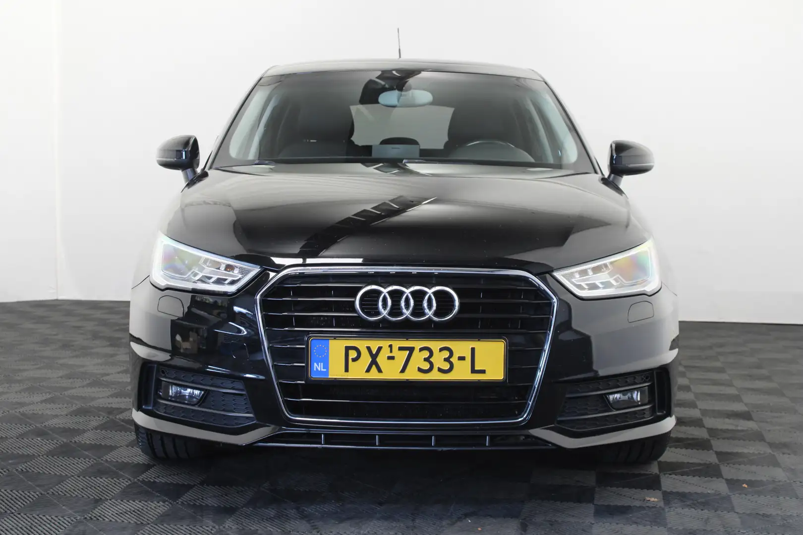Audi A1 Sportback 1.4 TFSI Design |S-Line| Zwart - 2
