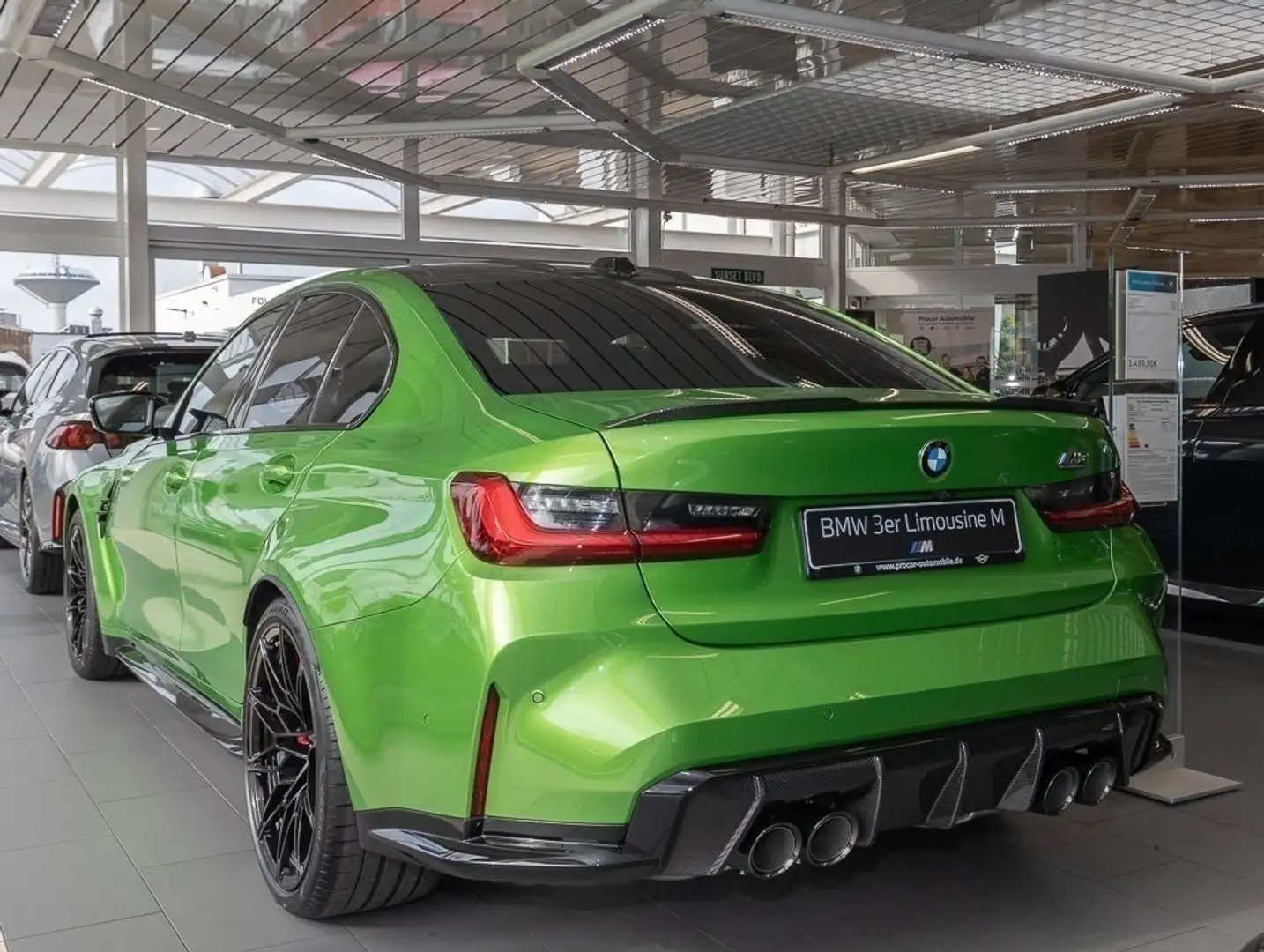 BMW M3 Competition M Sport M Drive. Ind. Lackierung Volla Verde - 2