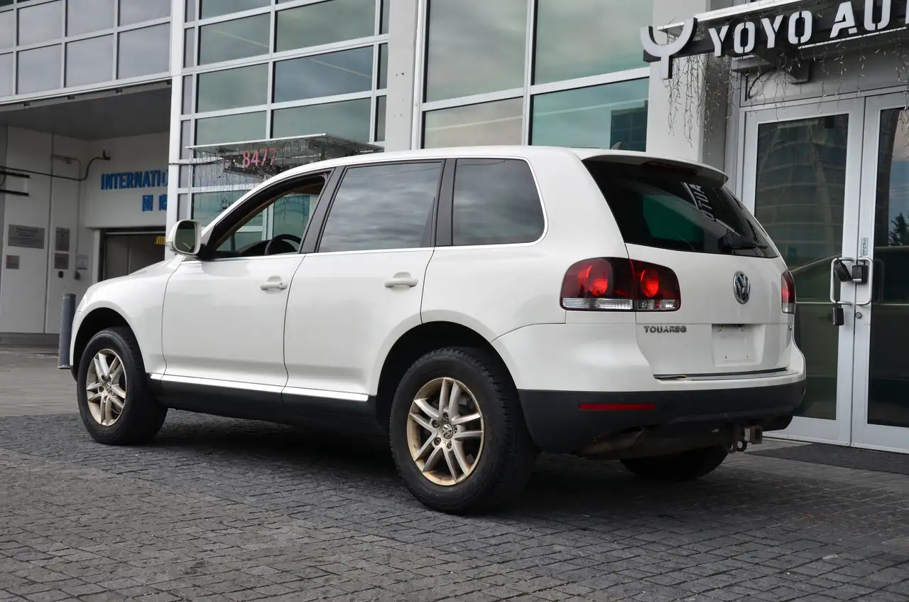 Volkswagen Touareg снимка Volkswagen Touareg