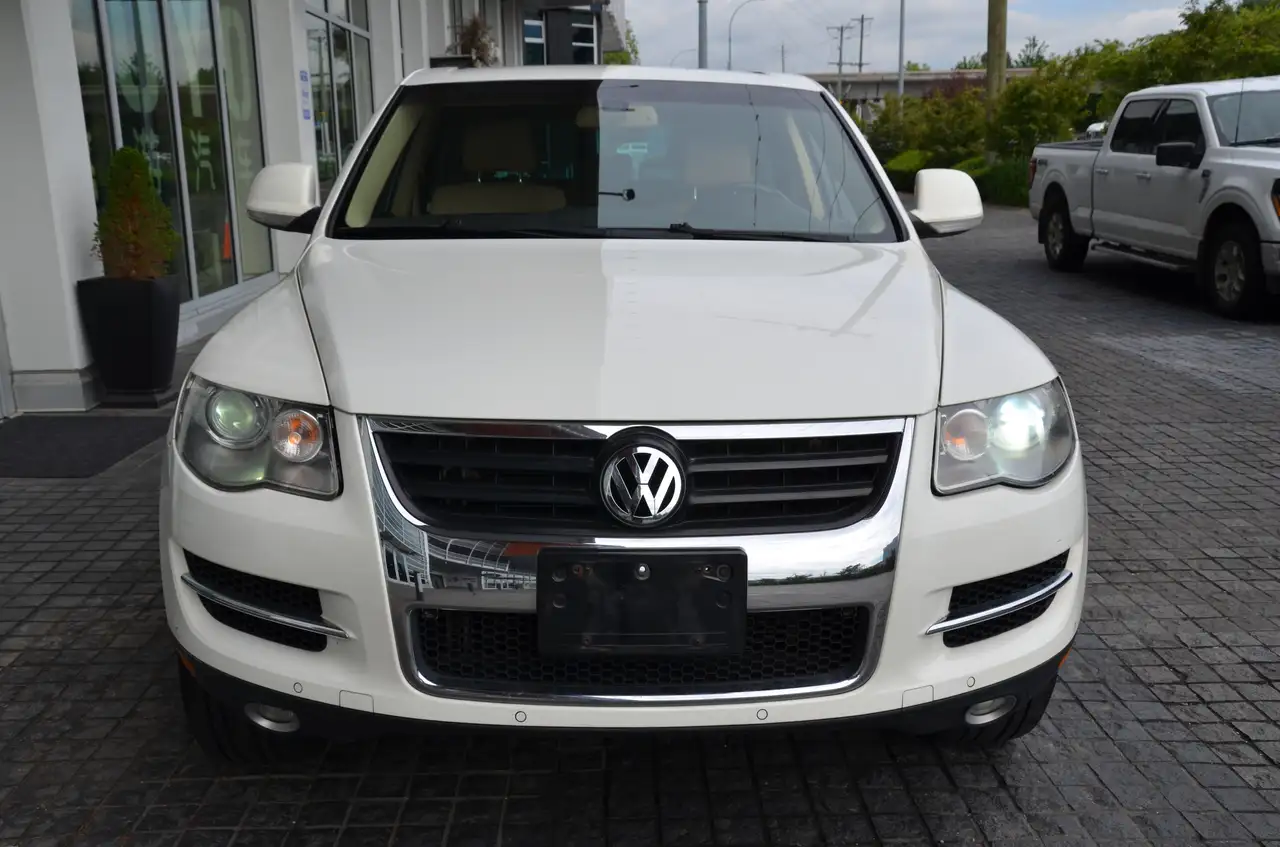 Volkswagen Touareg снимка Volkswagen Touareg