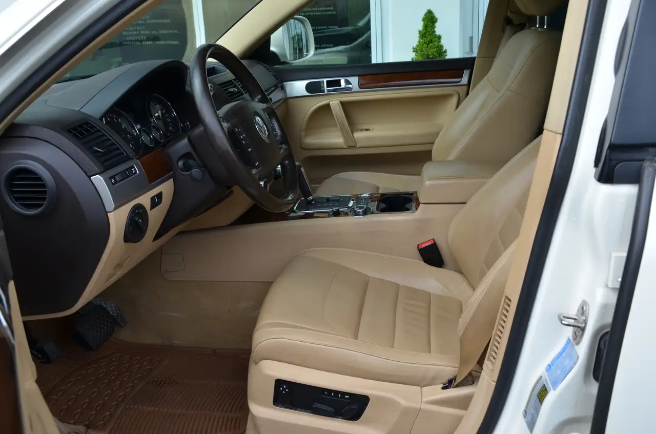 Volkswagen Touareg снимка Volkswagen Touareg