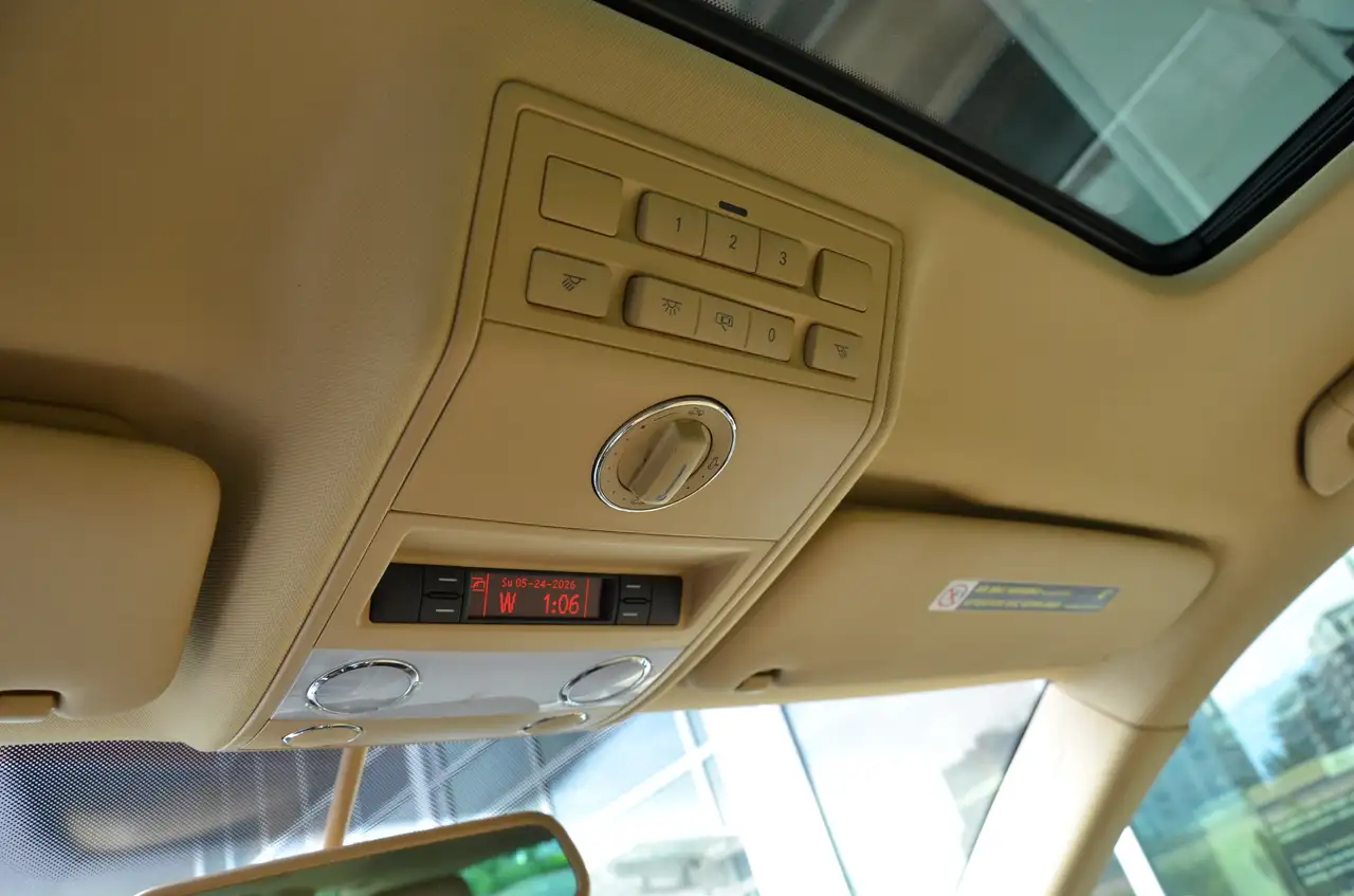 Volkswagen Touareg снимка Volkswagen Touareg