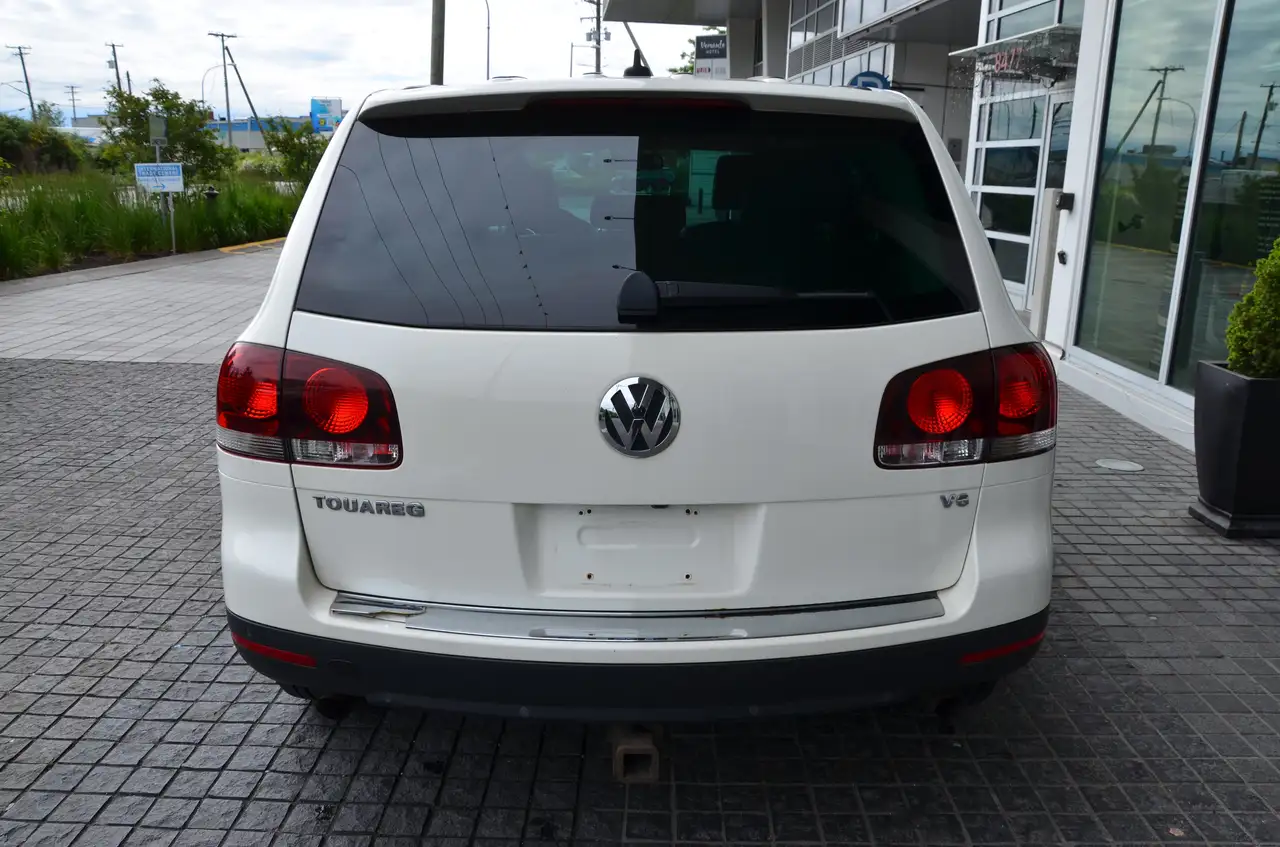 Volkswagen Touareg снимка Volkswagen Touareg