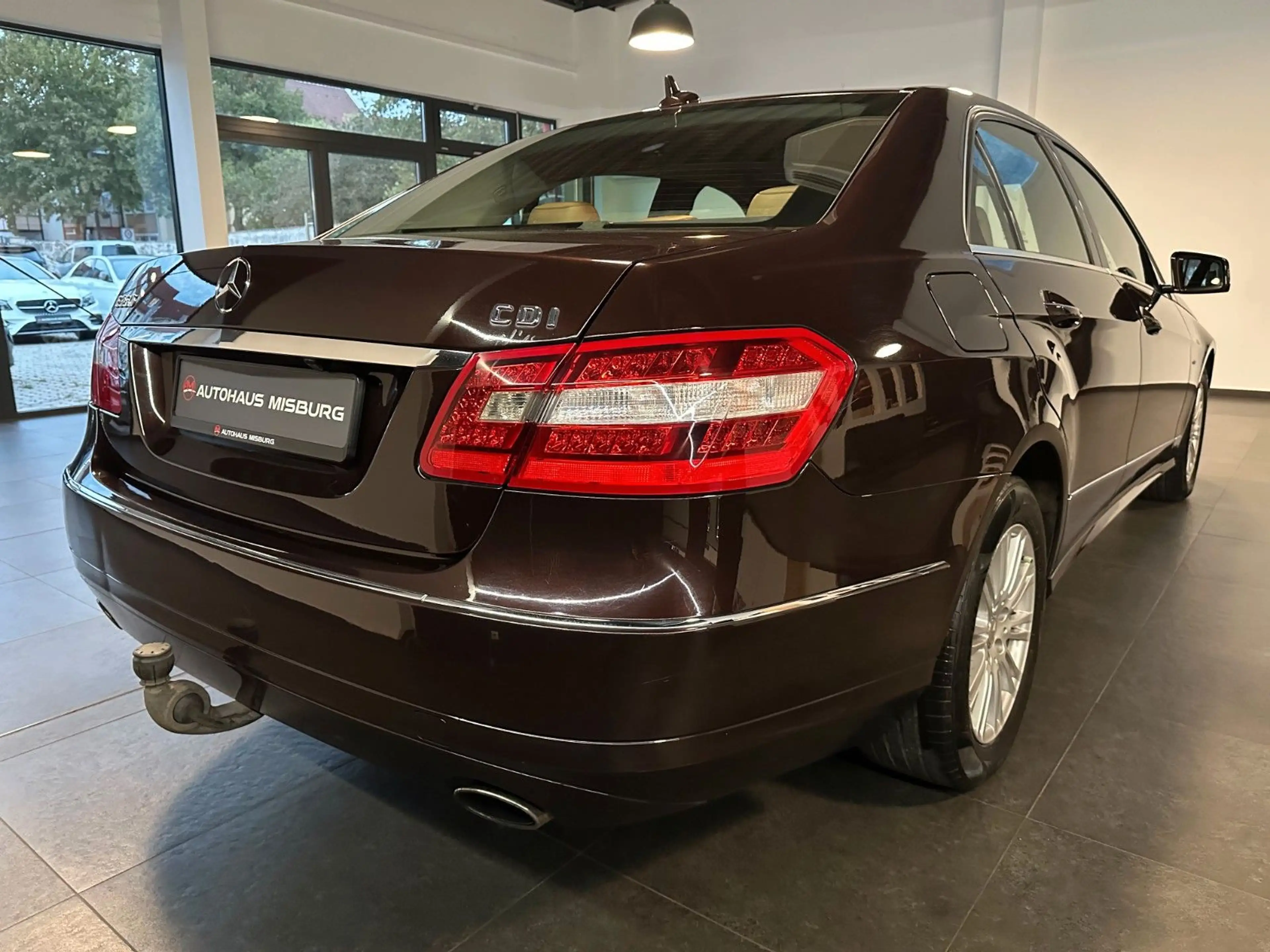 Mercedes-Benz E 350 CDI Elegance Limousine Kamera+ Navi — photo 5