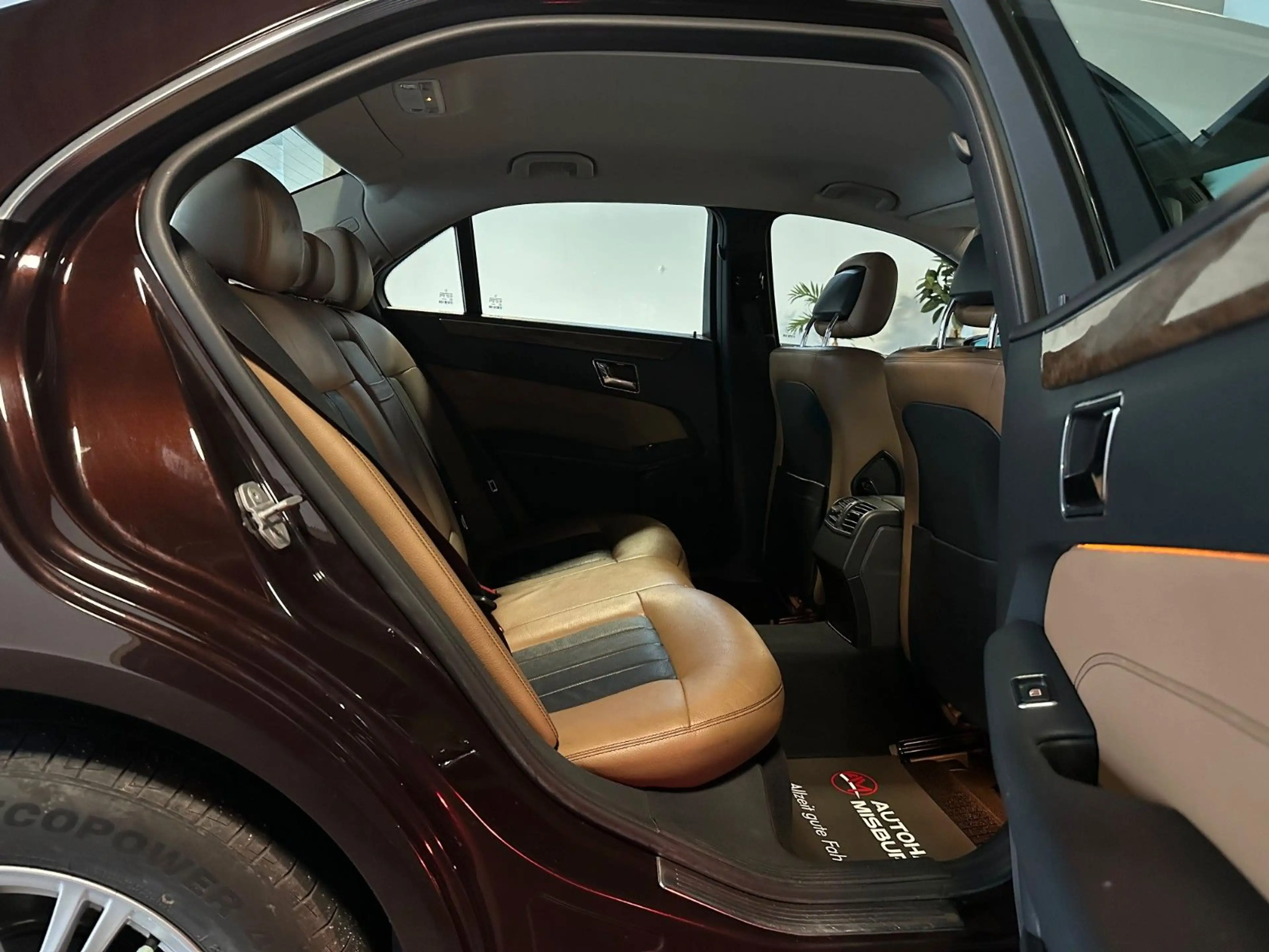 Mercedes-Benz E 350 CDI Elegance Limousine Kamera+ Navi — photo 15