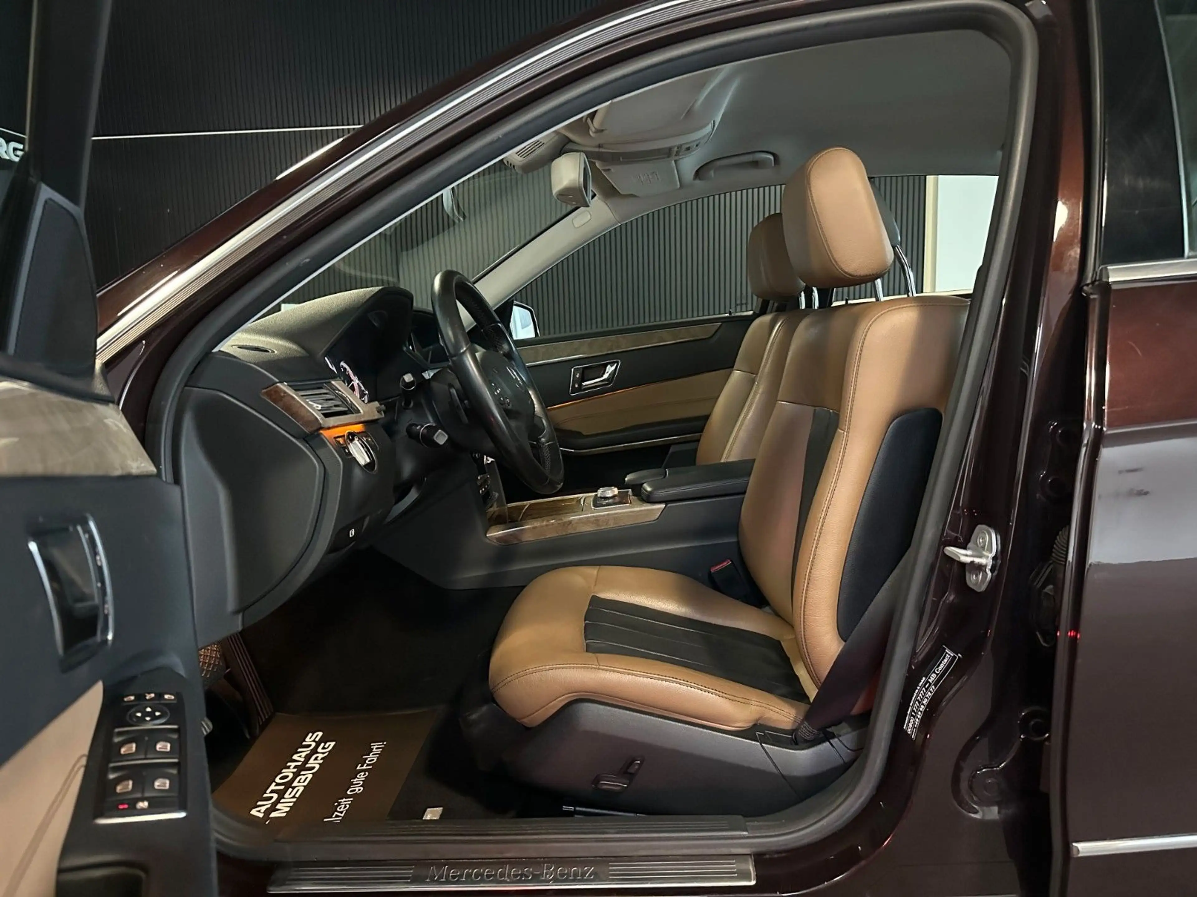 Mercedes-Benz E 350 CDI Elegance Limousine Kamera+ Navi — photo 11