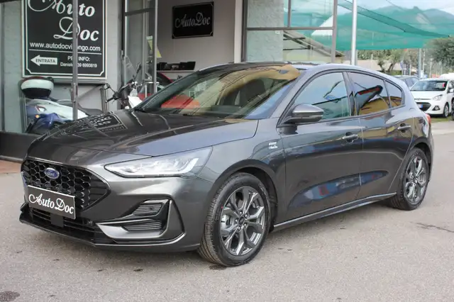 Ford Focus ST-LINE 1.0 HYB N1 POS.SUB.LEASING IVA