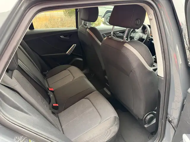 Audi Q2 view 14