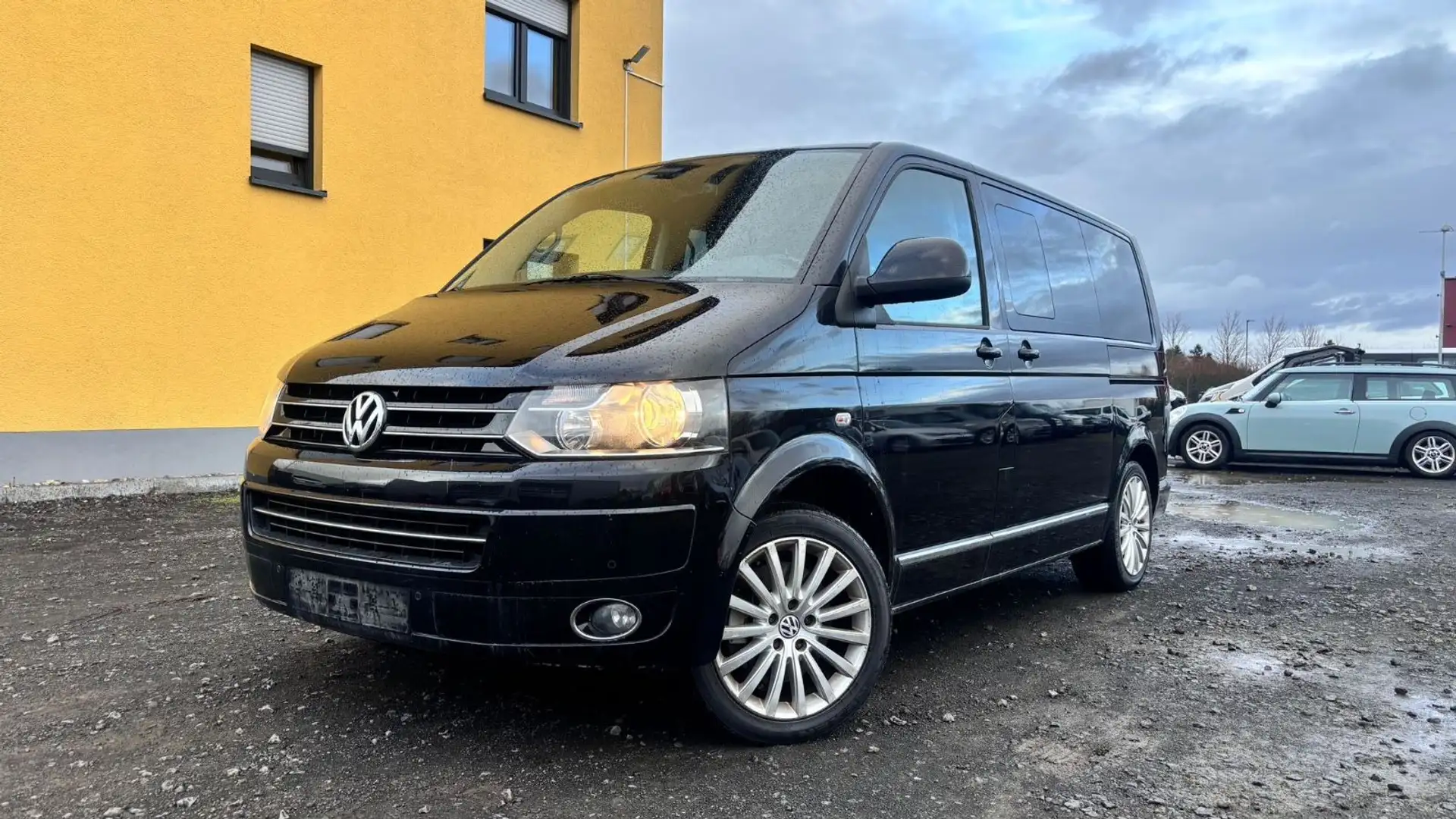 Volkswagen T5 Multivan Highline Negro - 2