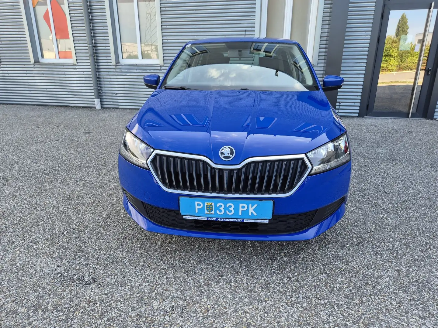Skoda Fabia SC 1,0 Limousine Blau - 2