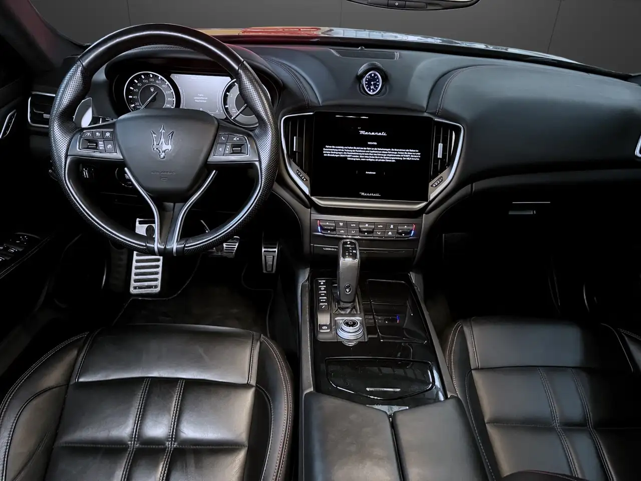 Maserati Ghibli 2021 — фото 13