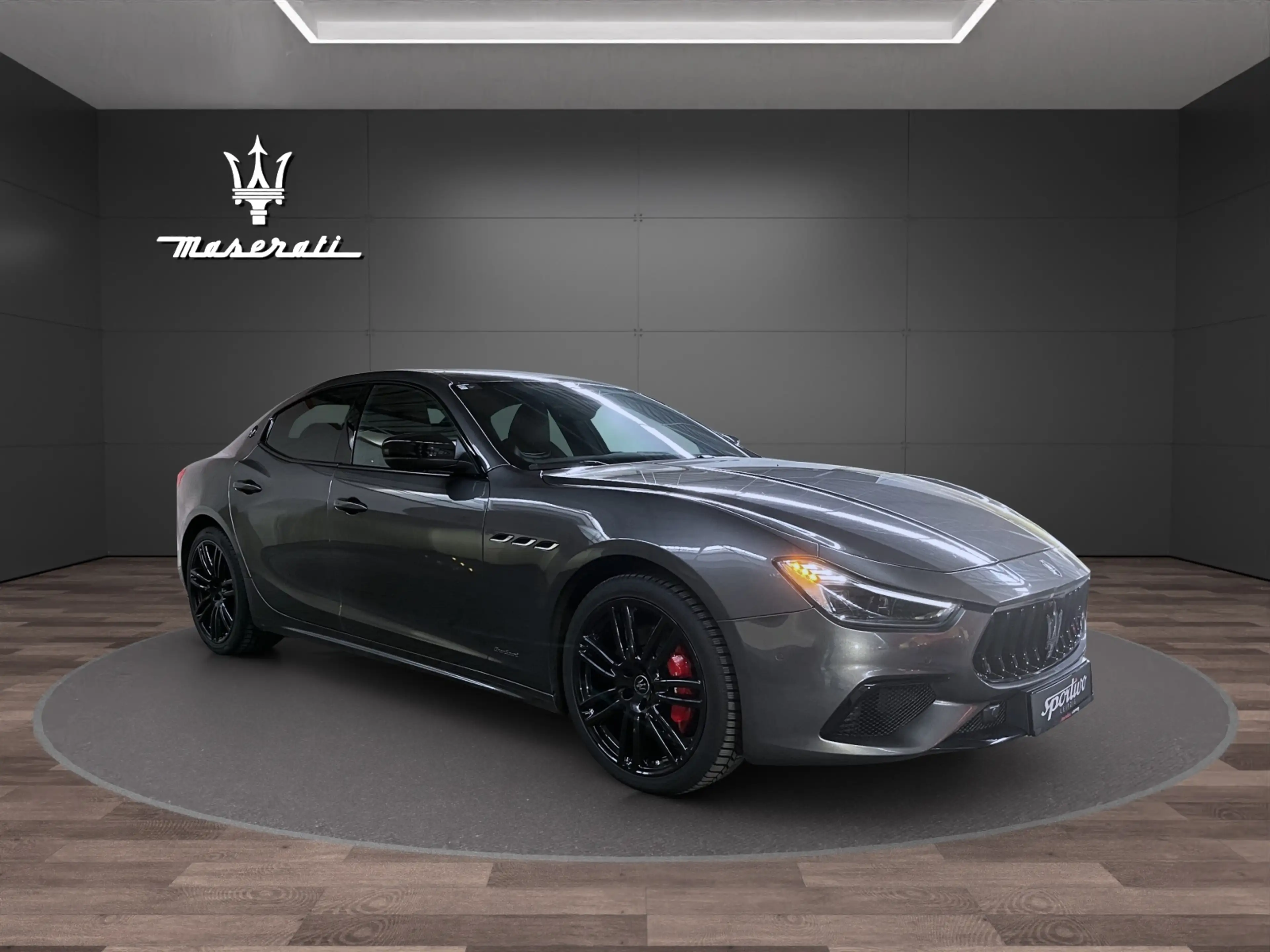 Maserati Ghibli Modena S Q4 *Facelift* — photo 8