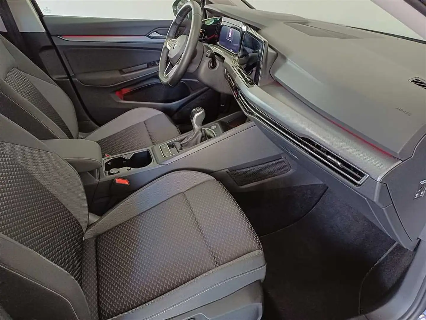 Volkswagen Golf 1.5 TSI Active VIRTUAL + PDC Negro - 2