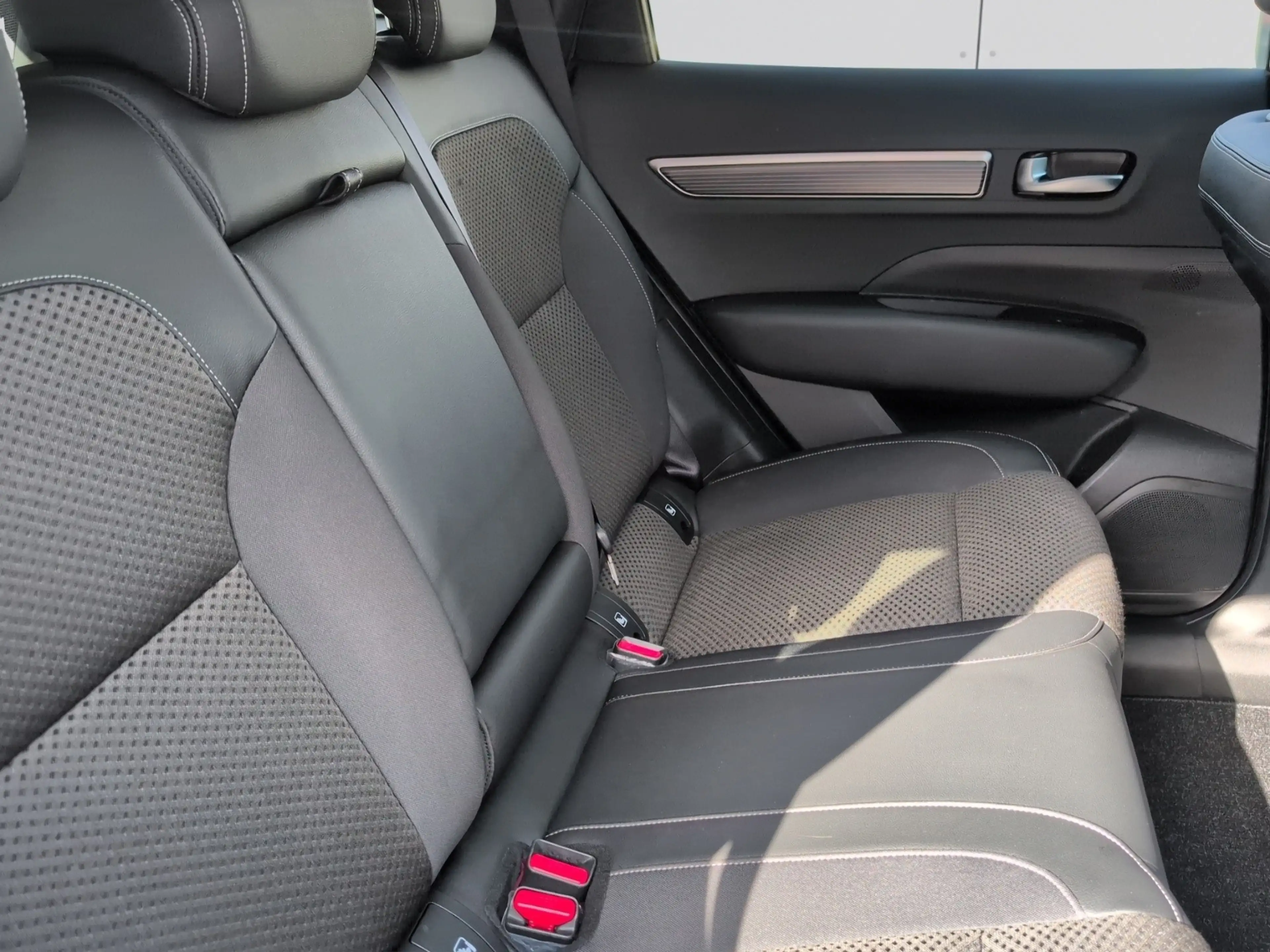 Renault Koleos BLUE dCi 185 Intens — photo 9