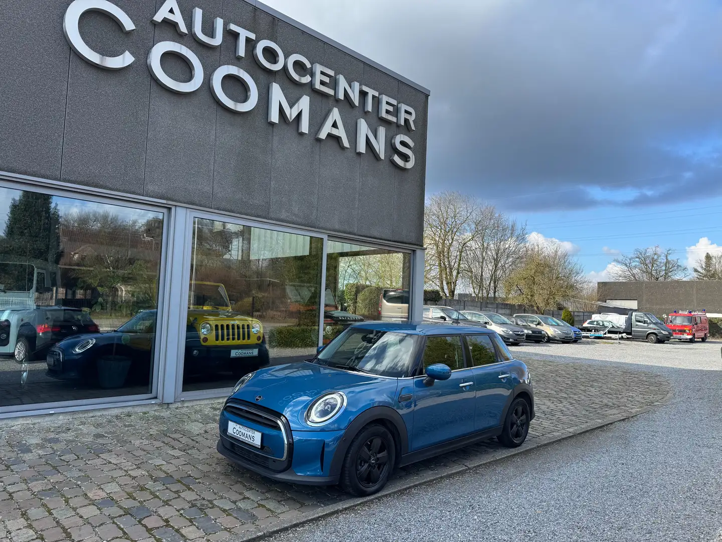 MINI One 1.5A OPF DCT (15.909 + BTW) Azul - 1
