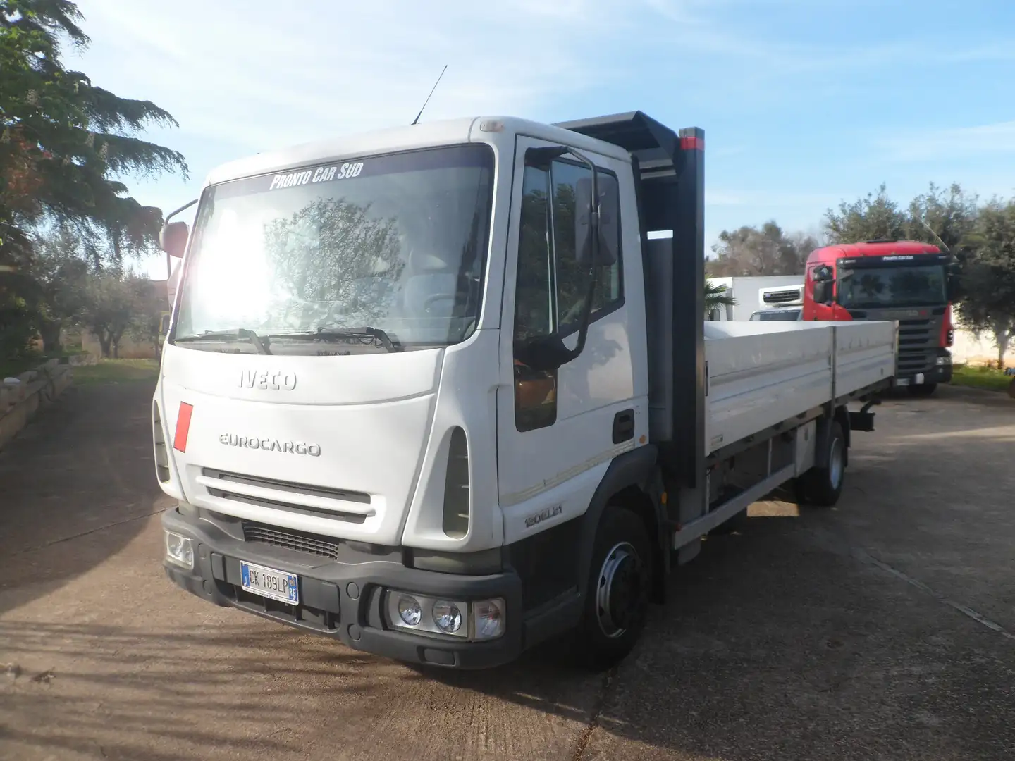 Iveco eurocargo 120el21 cassone fisso Bílá - 1