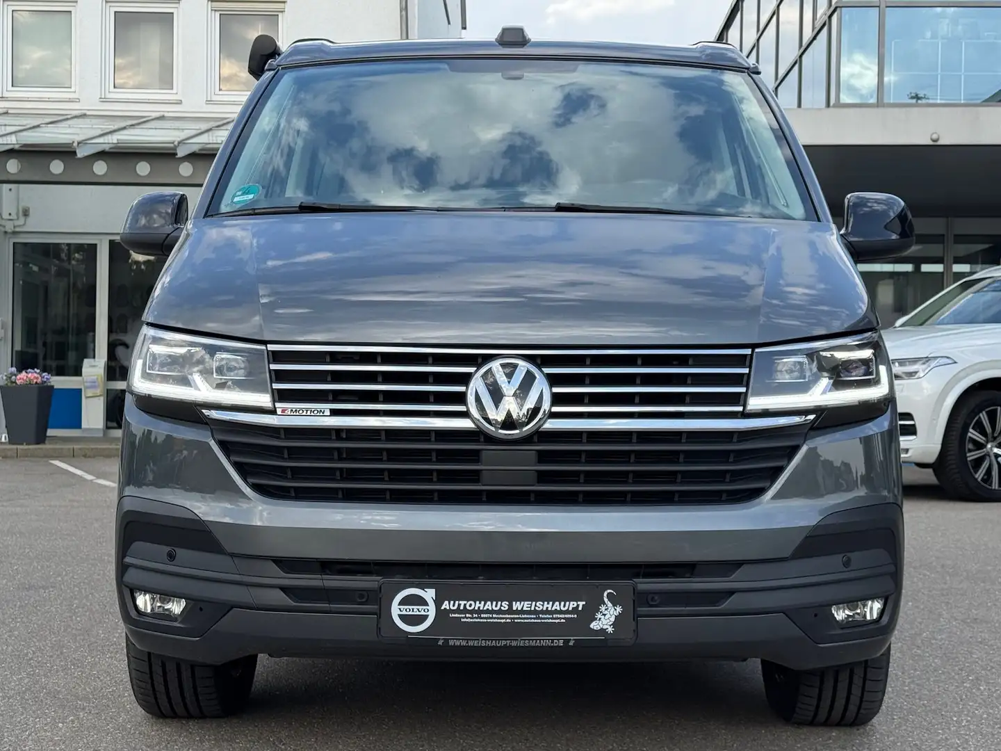 Volkswagen T6.1 California Beach Camper Edition 4Motion*AHK Grau - 2