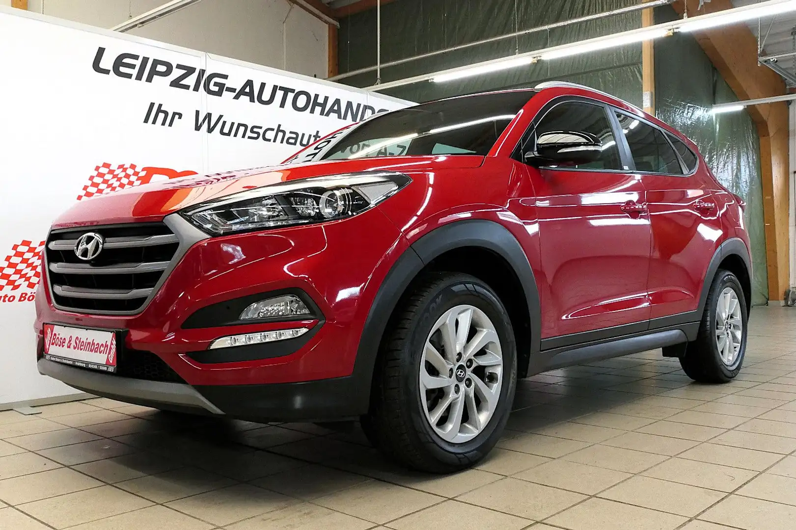 Hyundai TUCSON blue Passion 2WD *NAV*SHZ*PDC* Rot - 1