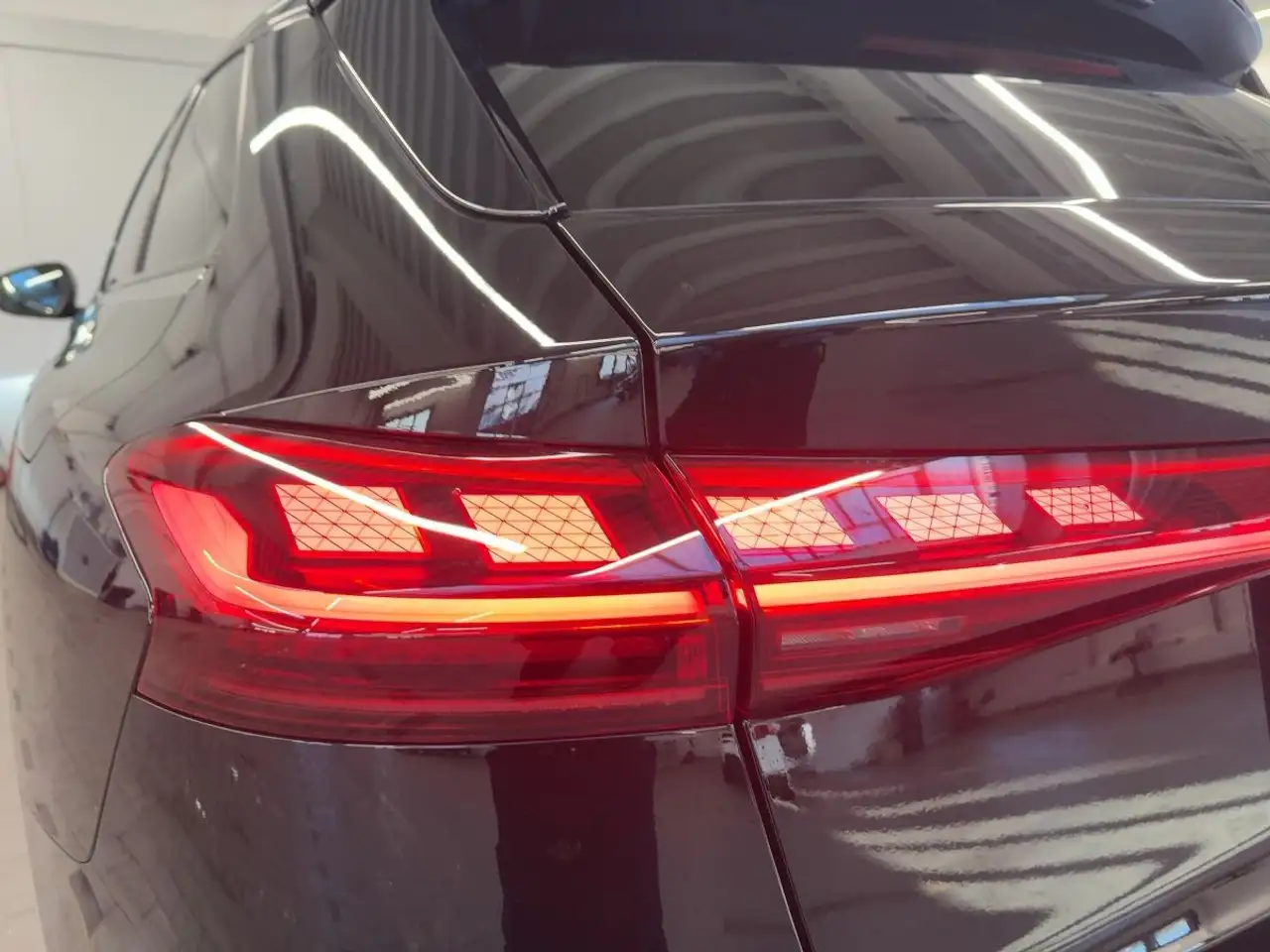 Audi S6 Avant e-tron 14
