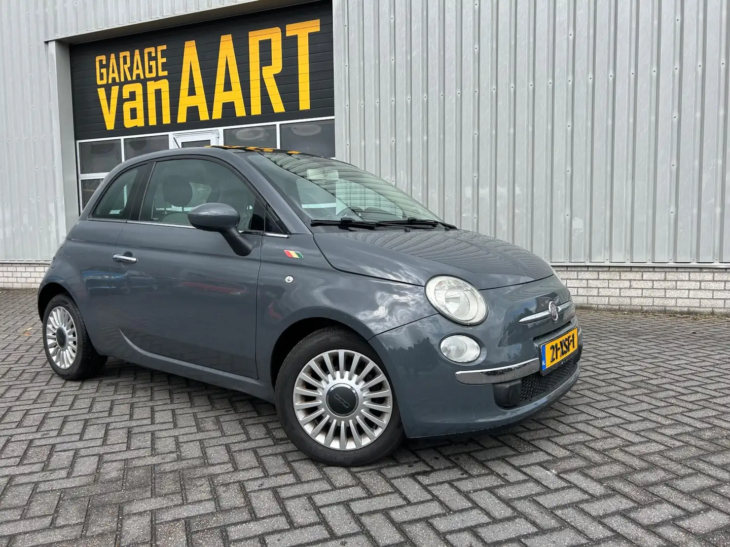 Fiat 500 0.9 TwinAir Lounge | AIRCO | PANO DAK | APK 06-202 Grijs - 1