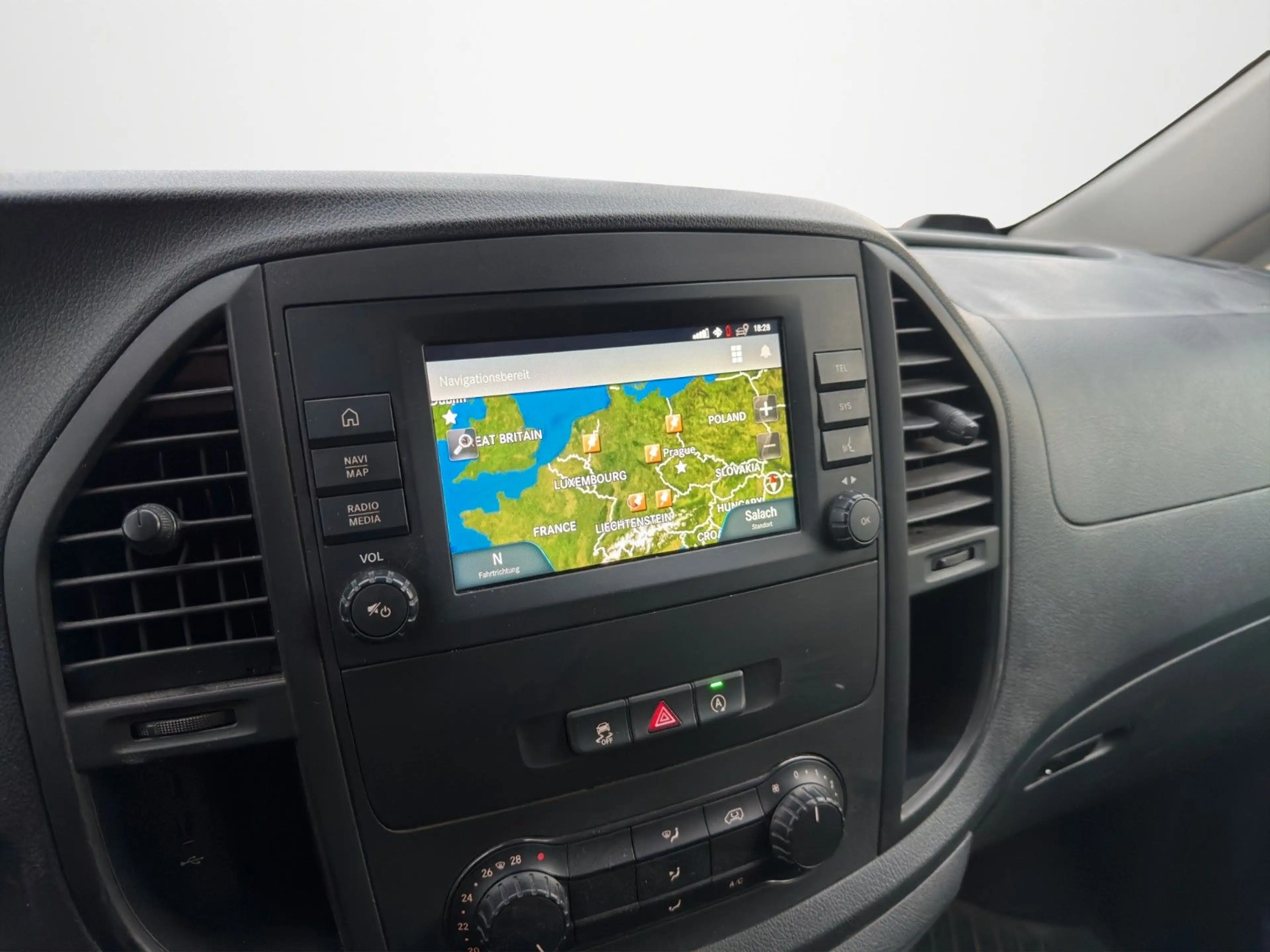 Mercedes-Benz Vito Kasten 114 CDI RWD lang PRO AHK NAVI CAM — photo 13