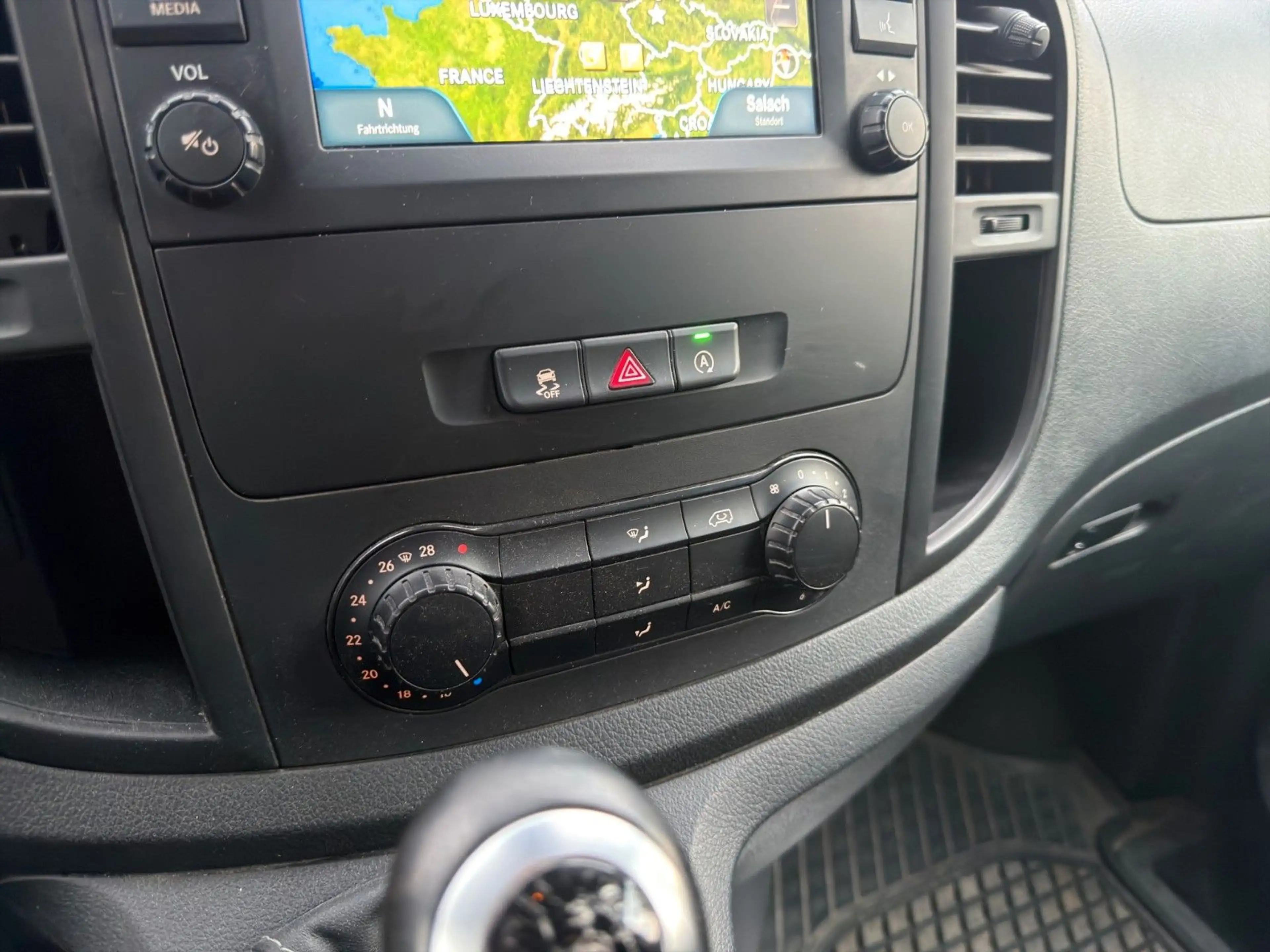 Mercedes-Benz Vito Kasten 114 CDI RWD lang PRO AHK NAVI CAM — photo 14