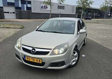 1.9 CDTI DPF Automatik Edition