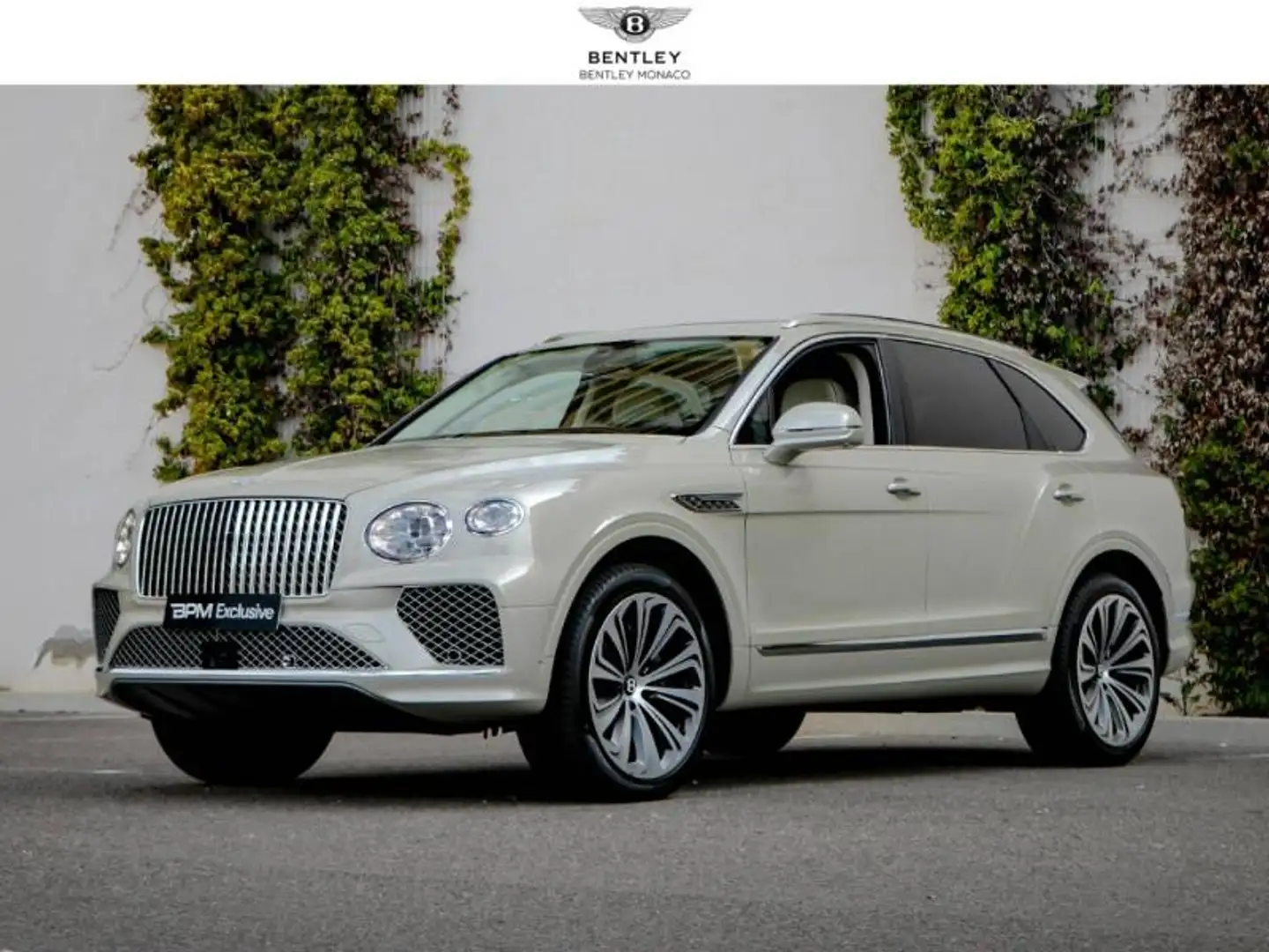 Bentley Bentayga Atelier Edition V8 4.0 550ch Beige - 1