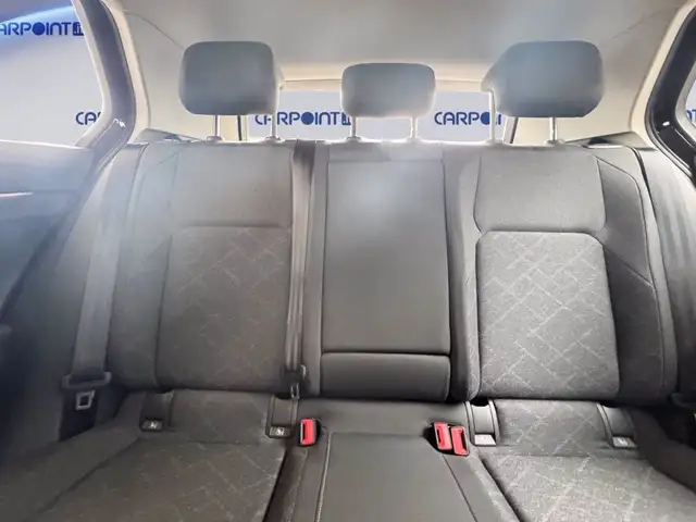 Volkswagen Golf view 10