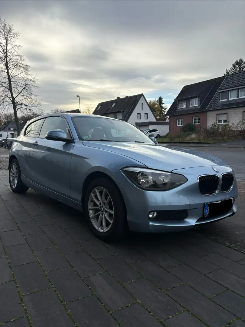 BMW 114 114i Albastru - 2
