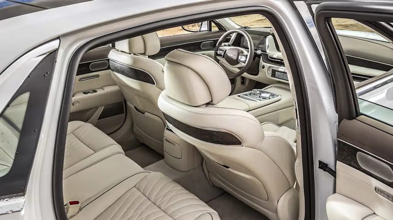 Genesis G90 снимка Genesis G90