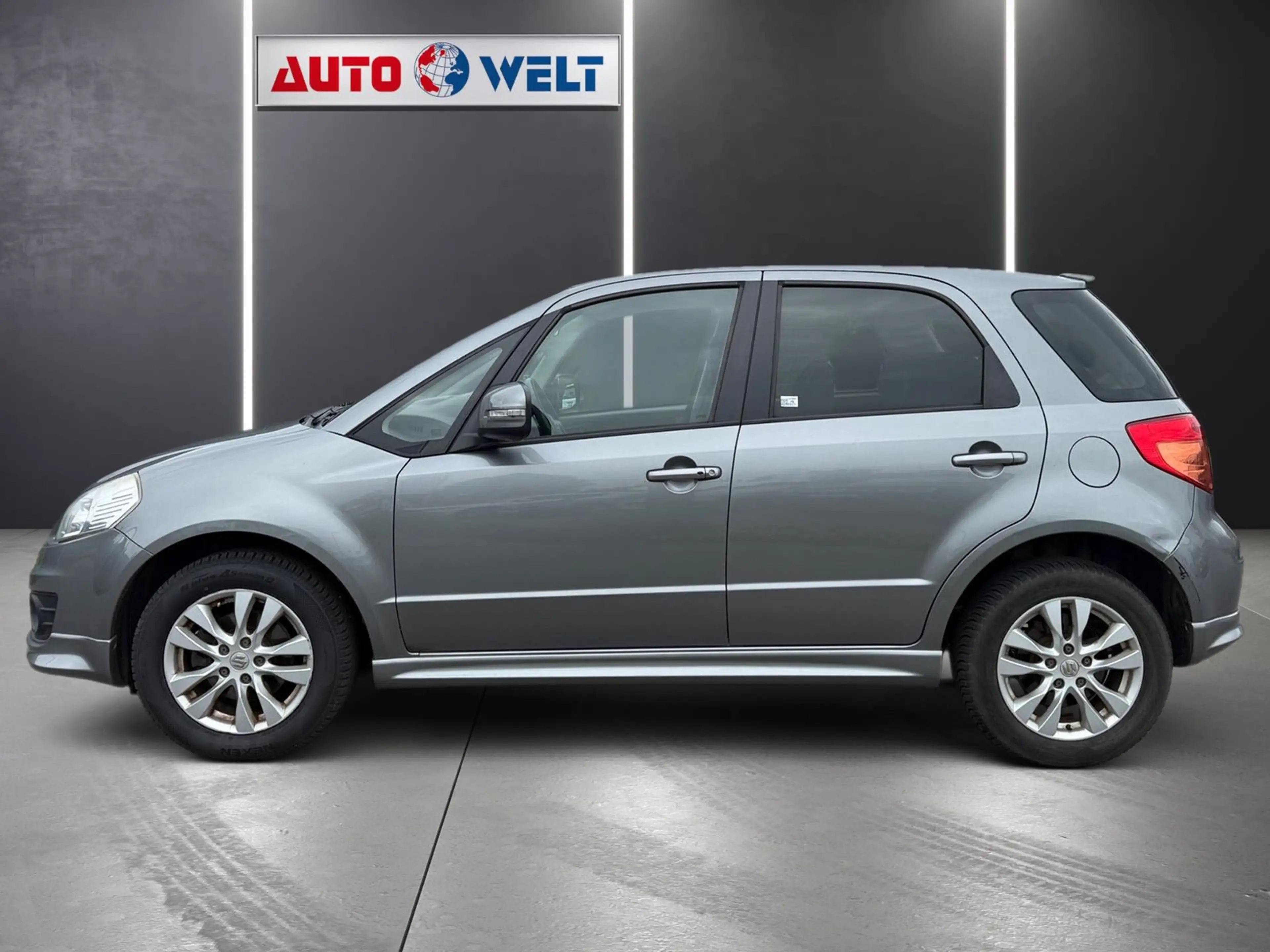 Suzuki SX4 1.6 City+ — photo 6