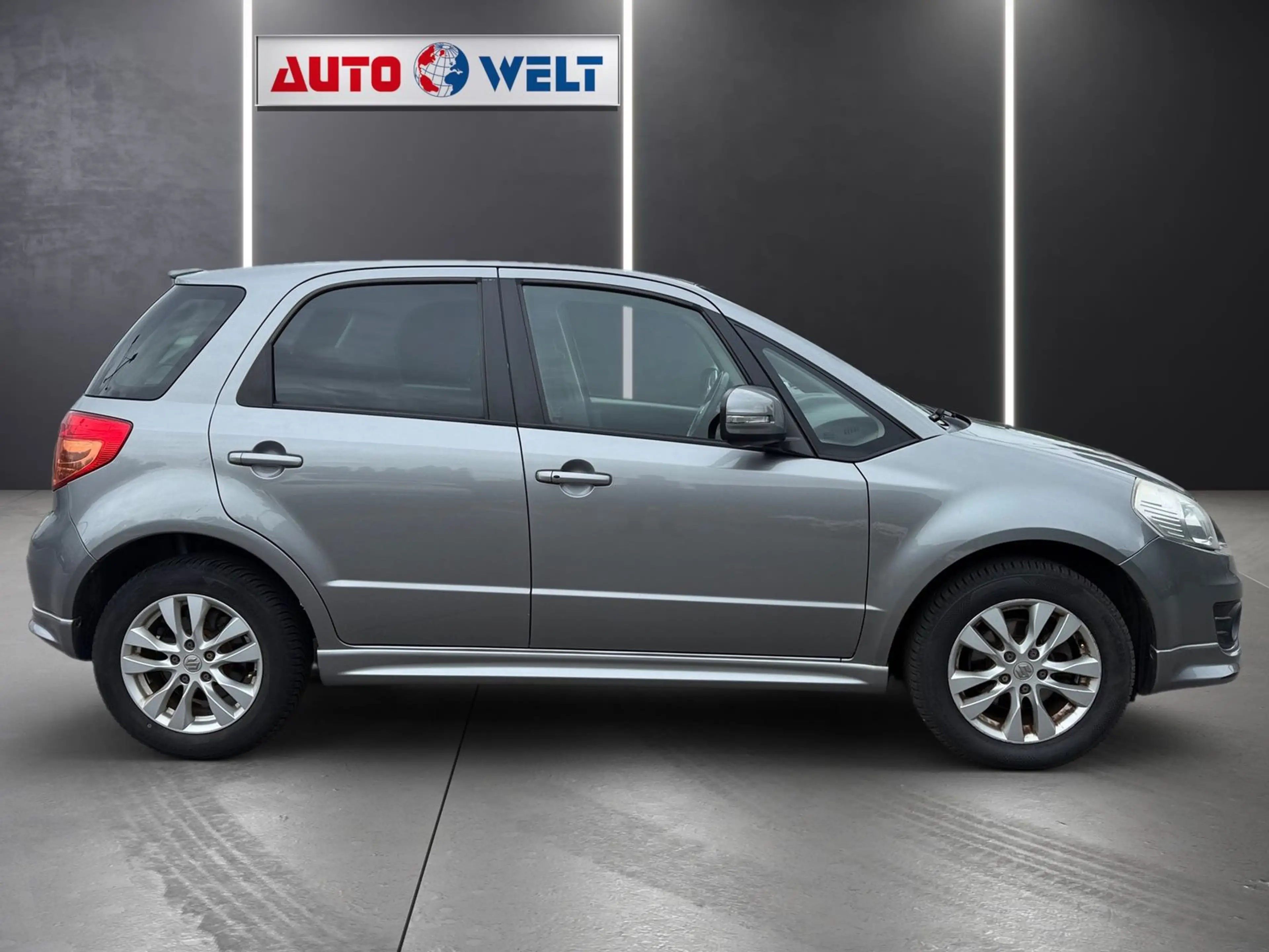 Suzuki SX4 1.6 City+ — photo 3