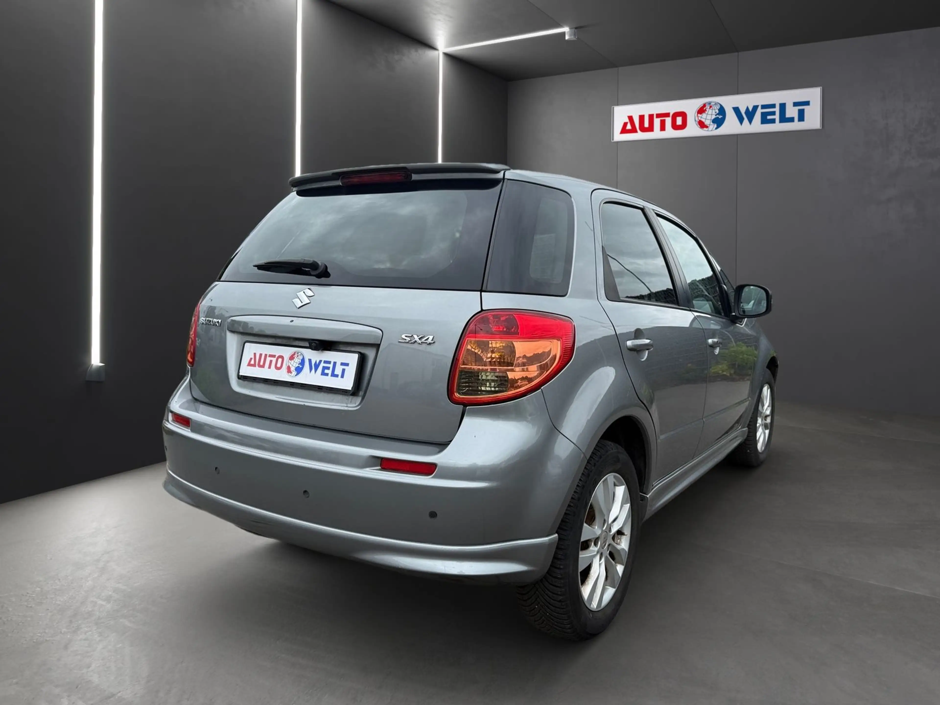 Suzuki SX4 1.6 City+ — photo 4