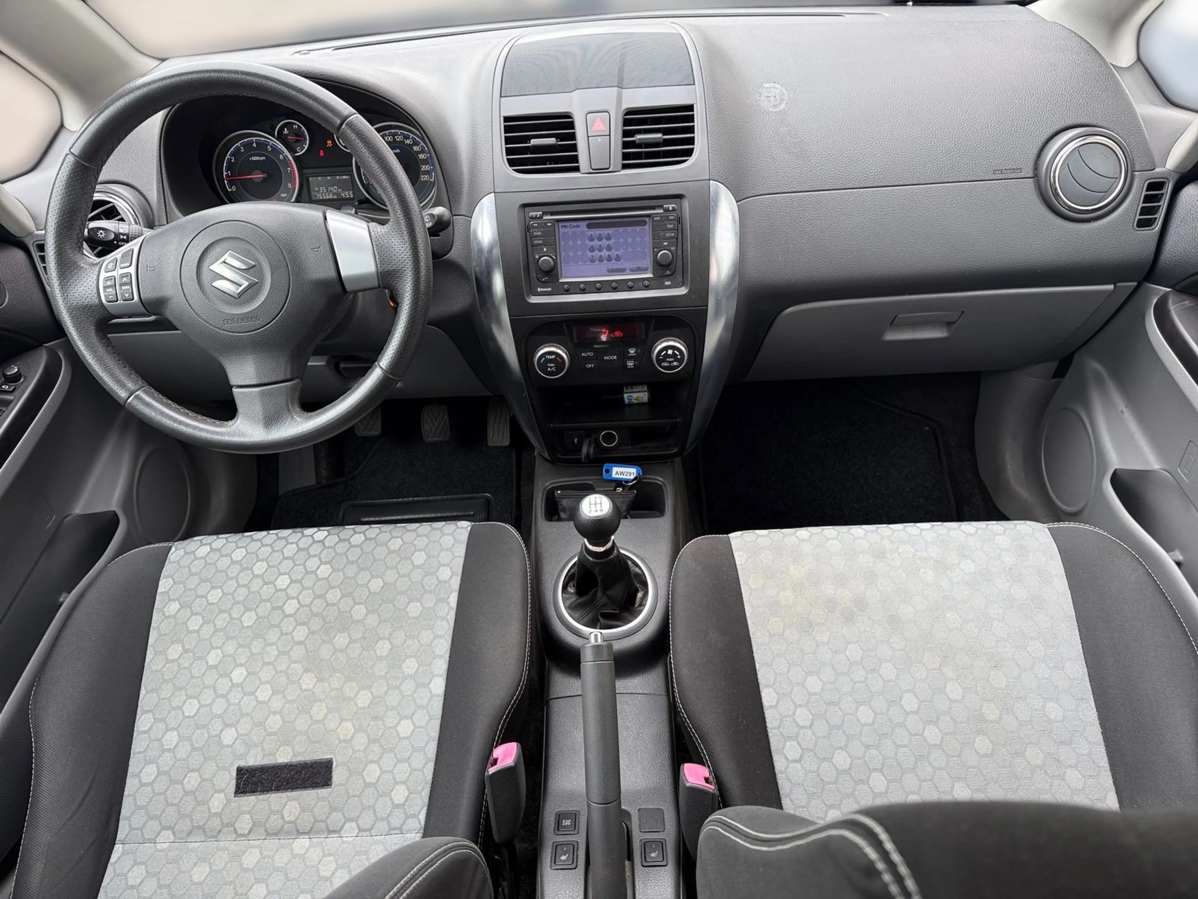 Suzuki SX4 1.6 City+ — photo 12