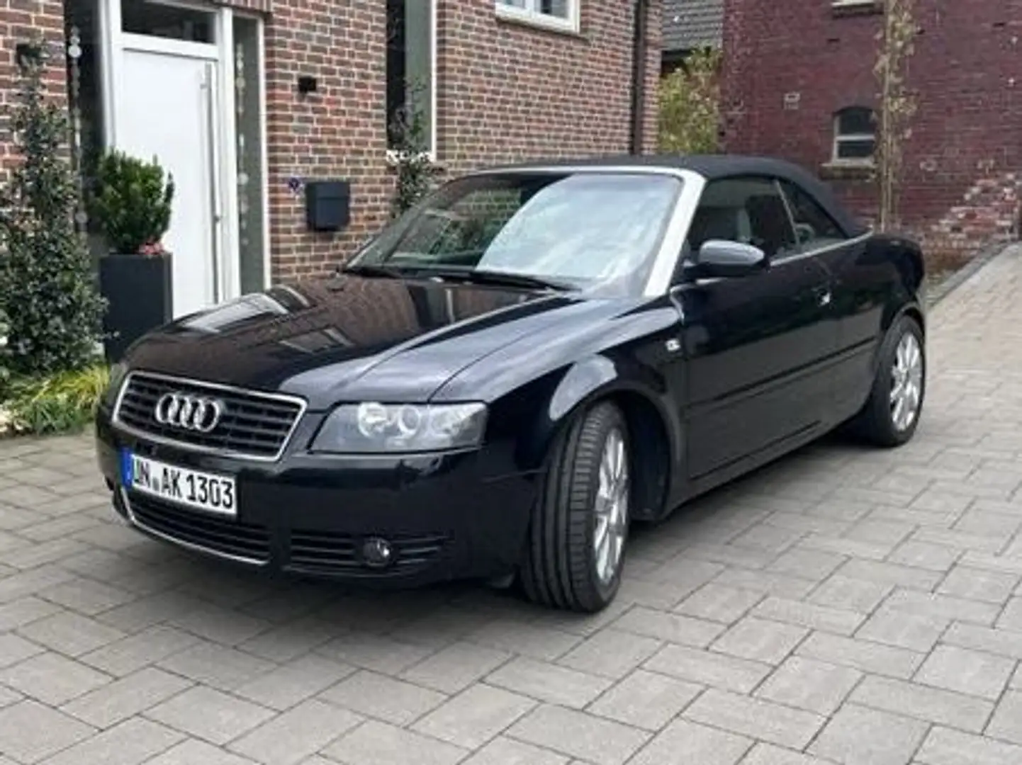 Audi A4 A4 Cabriolet 1.8 T Schwarz - 2