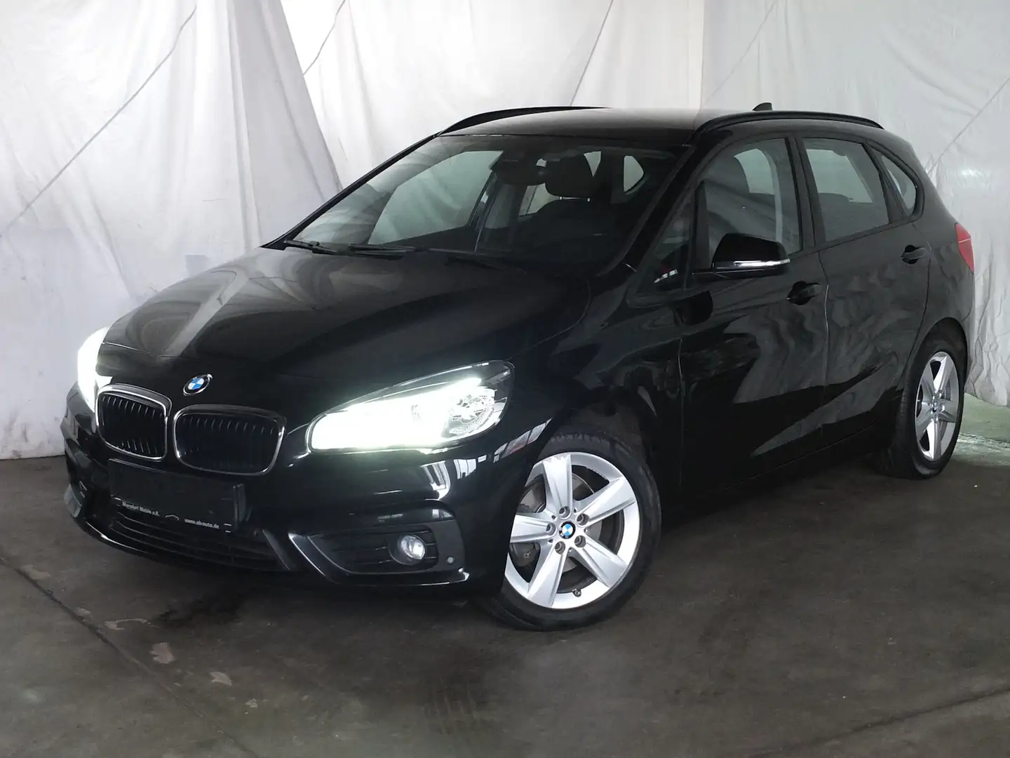 BMW 218 ADVANTAGE NAVI PARKASISSTENT SHZ Schwarz - 1